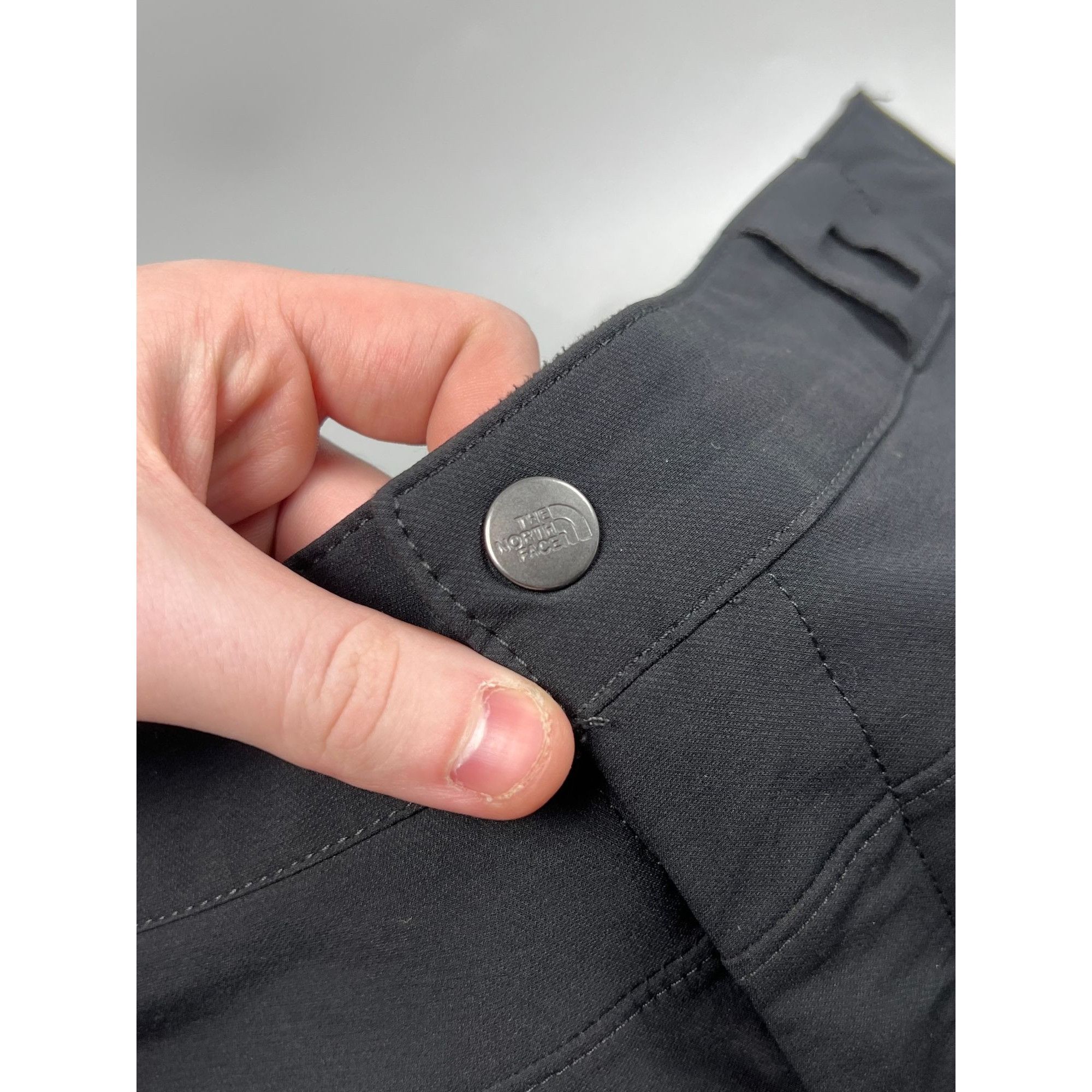 The North Face The North Face Lightweight Nylon Ski Pants (Y0212) Size 28" / US 6 / IT 42 - 5 Thumbnail