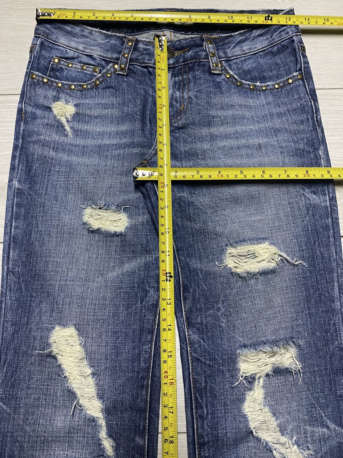 Tornado Mart Woman Layla Jean & Co Studded Y2K Flare Denim Size US 27 - 14 Thumbnail