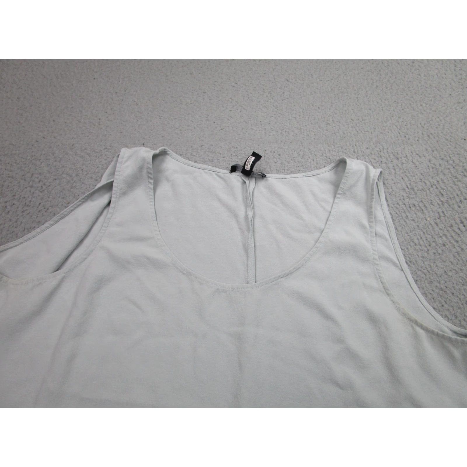 Eileen Fisher VINTAGE Eileen Fisher Tank Shirt Womens S Gray 100% Silk Back Zip Asymmetrical Hem Size S / US 4 / IT 40 - 2 Thumbnail