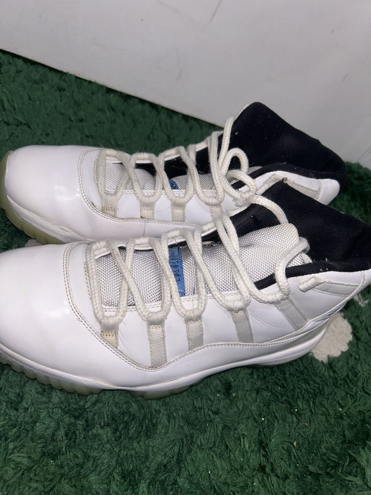 Jordan Brand Size 10.5 - Jordan 11 Retro High Legend Blue preowned Size US 10.5 / EU 43-44 - 6 Thumbnail