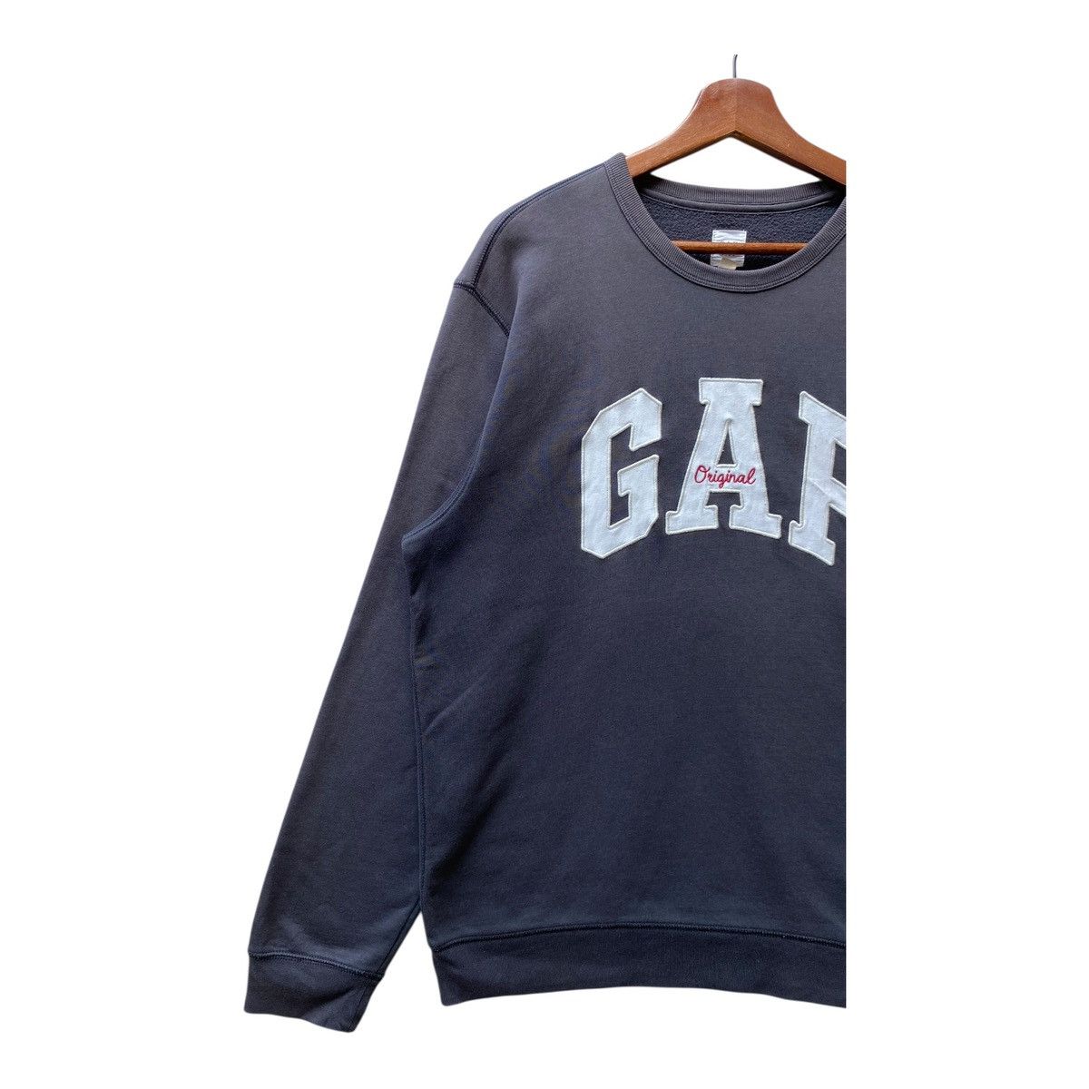 Gap Vintage Gap Original Sweatshirt Spellout Pullover Sun Faded Size US L / EU 52-54 / 3 - 3 Thumbnail