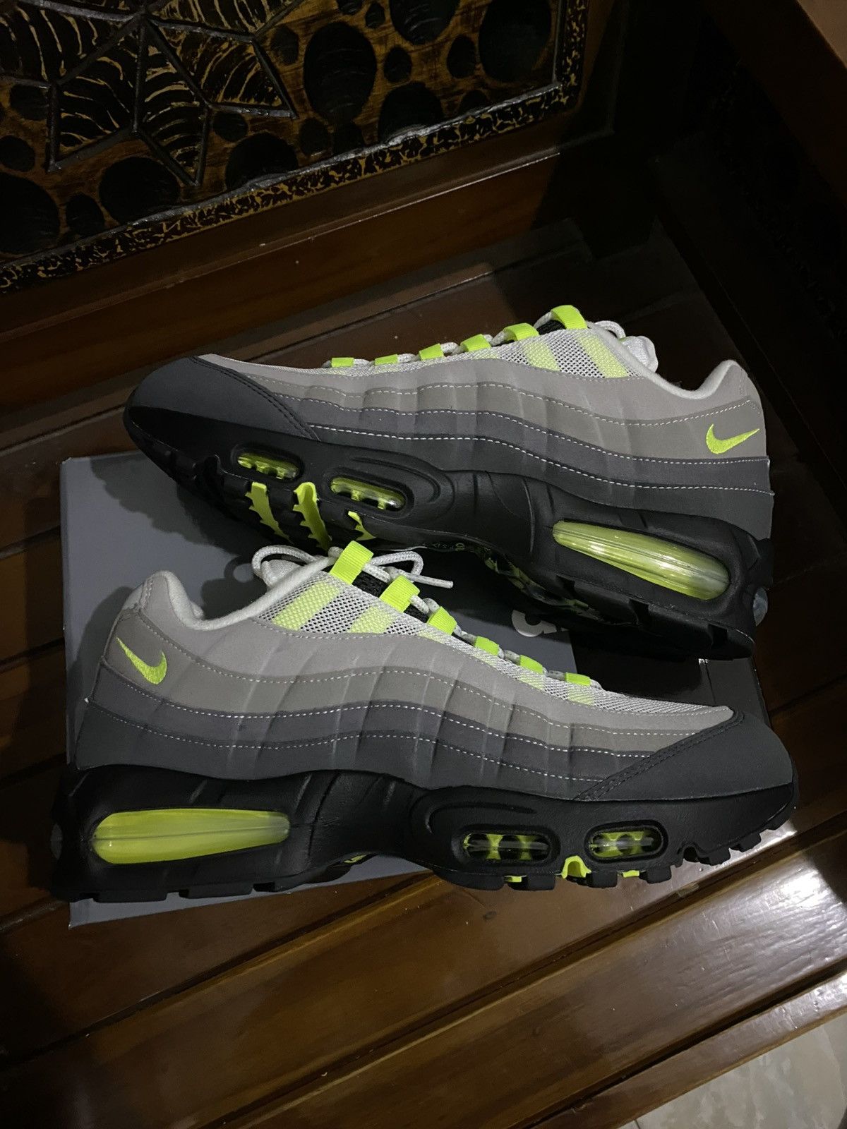 Nike Nike air max 95 og neon Big Bubble 2026 (size 11) Size US 11 / EU 44 - 6 Thumbnail