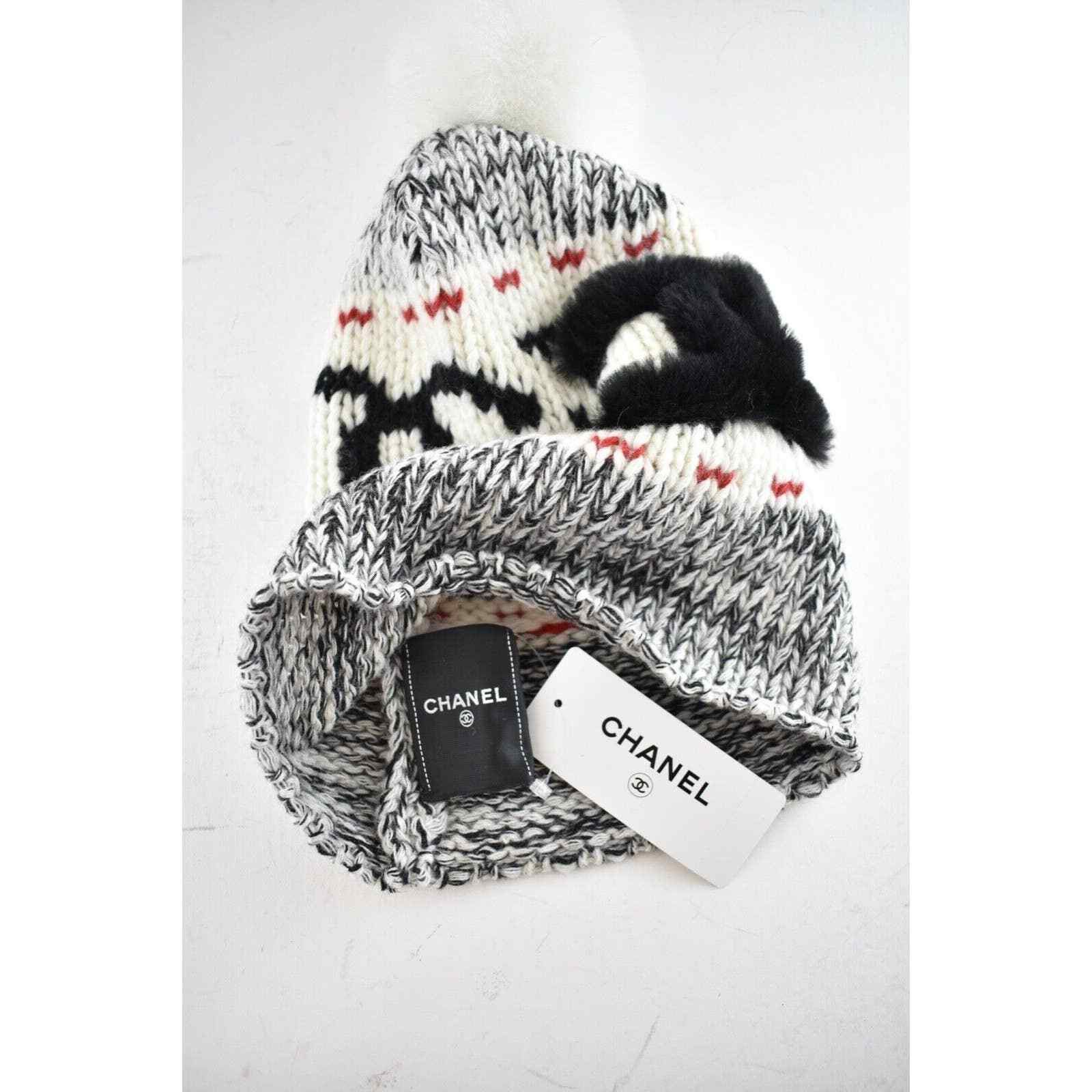 Chanel Chanel REV Pom Wool CC Logo Knit Cloche Beanie Winter Hat Size ONE SIZE - 9 Thumbnail