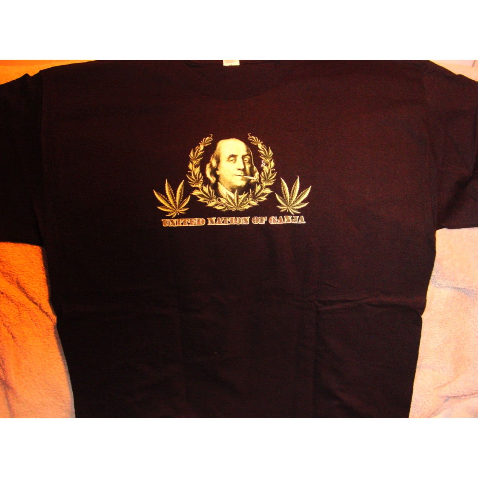 Vintage VINTAGE Benjamin Franklin Marijuana Money T-Shirt Men Black 1/8 Ounce Bill Cannabis Graphic Tee Adults Medium Size US M / EU 48-50 / 2 - 3 Thumbnail