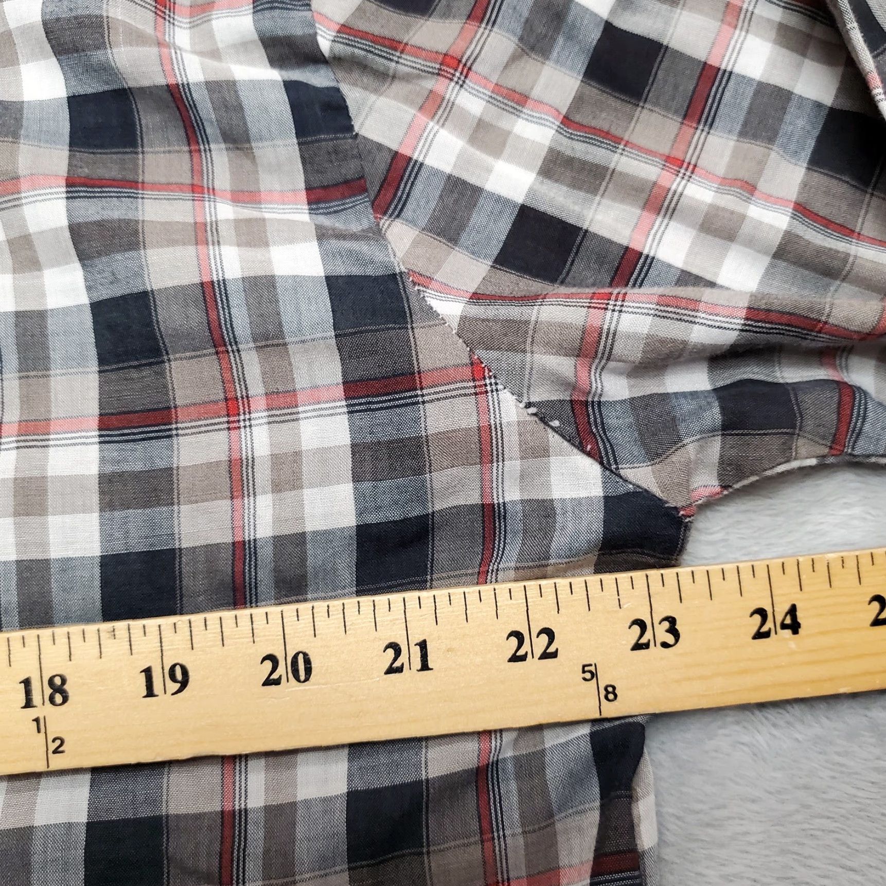 Vintage VINTAGE BJ-R Shirt Mens L Gray Plaid Pearl Snap Long Tails Form-Fit Western Size US L / EU 52-54 / 3 - 7 Thumbnail