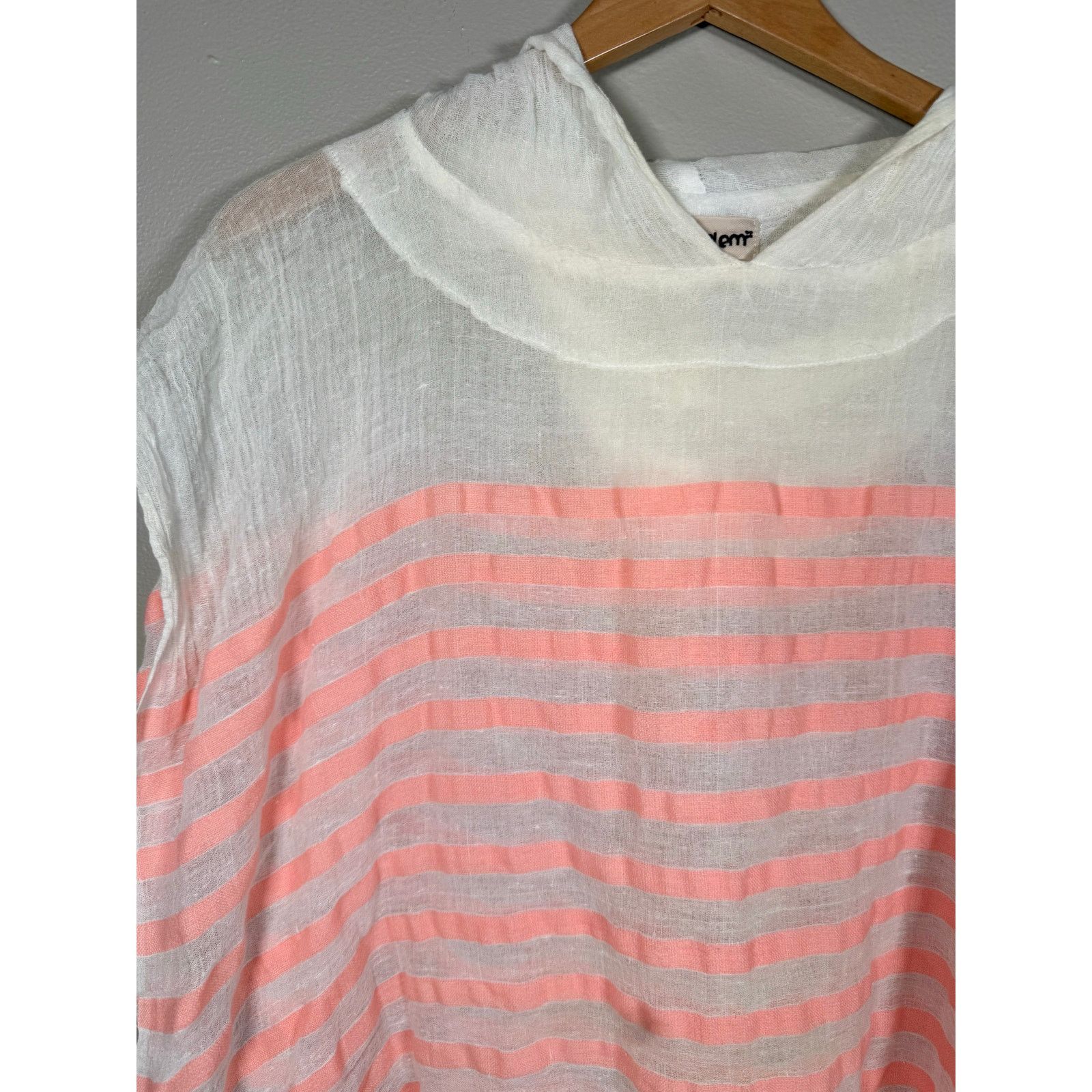 lemlem lemlem 'Lilly' Hooded Poncho Cover Up One Size $295 Size ONE SIZE - 6 Thumbnail