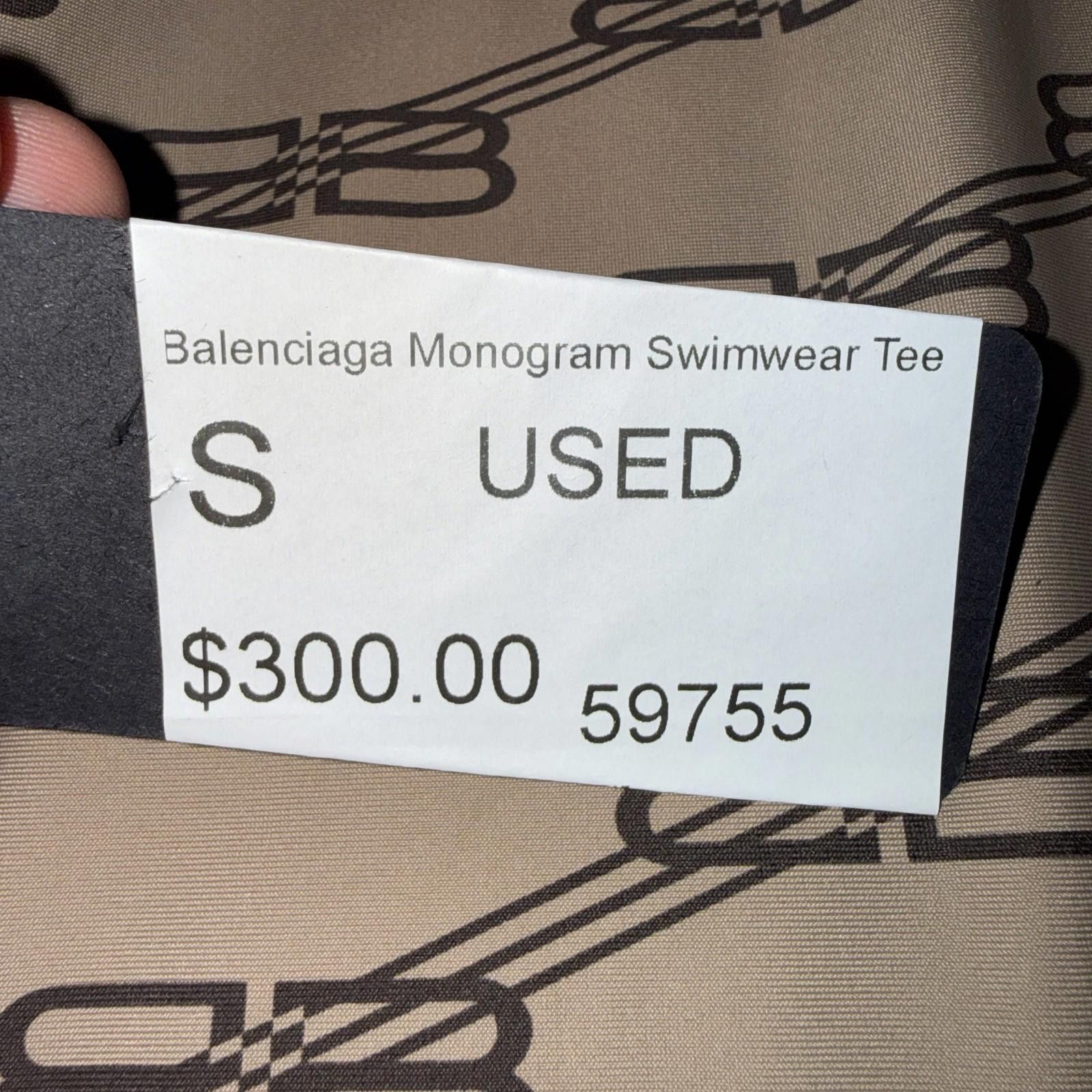 Balenciaga Balenciaga Monogram Swimwear Tee S Used Size US S / EU 44-46 / 1 - 9 Thumbnail