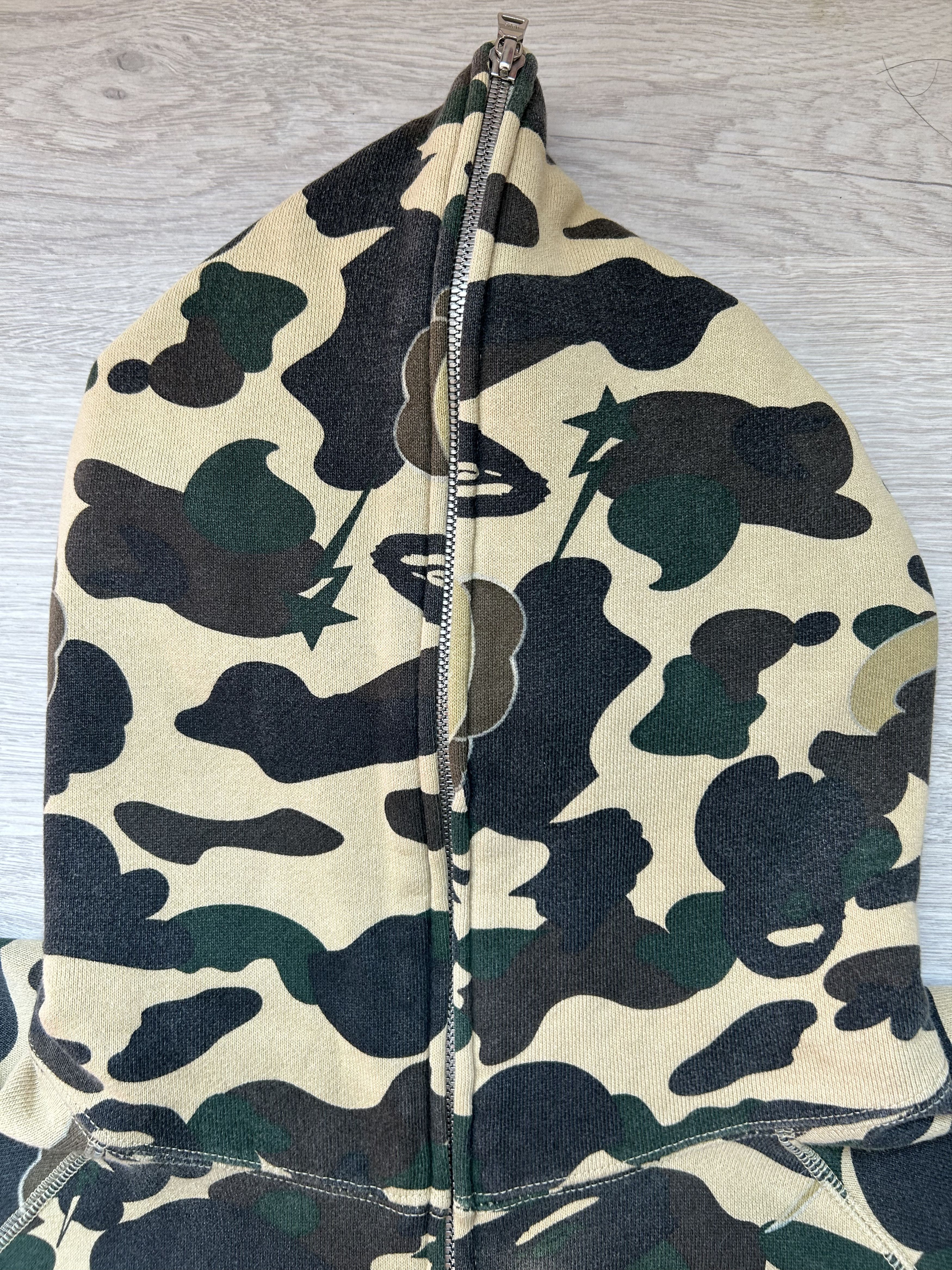 Bape × Kaws Bape x Kaws Bendy 1st Camo Full Zip Hoodie [Size M] Size US M / EU 48-50 / 2 - 4 Thumbnail