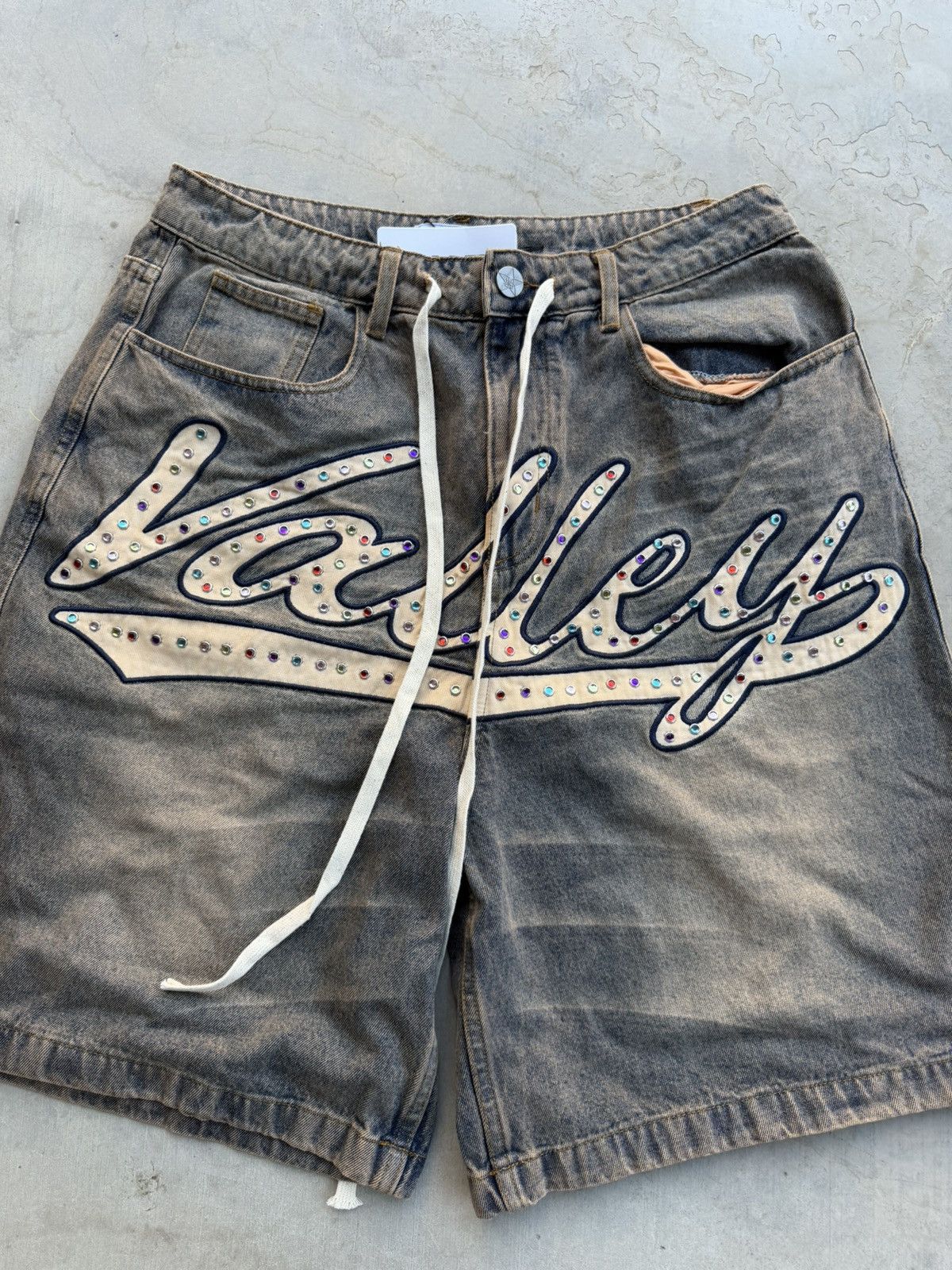 Vale Vale Forever Skittles Jorts – Black/Cream Logo 32 New Size US 32 / EU 48 - 4 Thumbnail