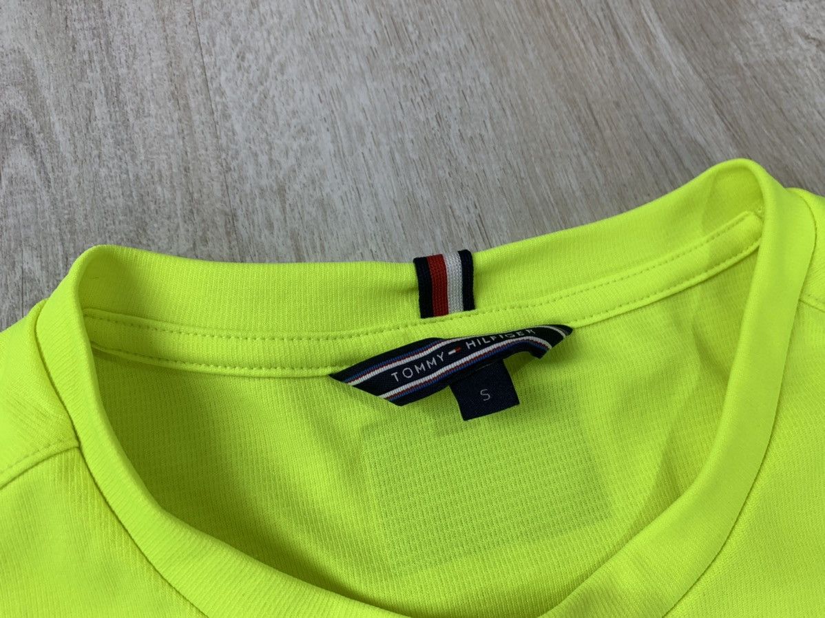 Tommy Hilfiger Mens t shirt Tommy Hilfiger AMG Petronas Formula1 Size S Size US S / EU 44-46 / 1 - 7 Thumbnail