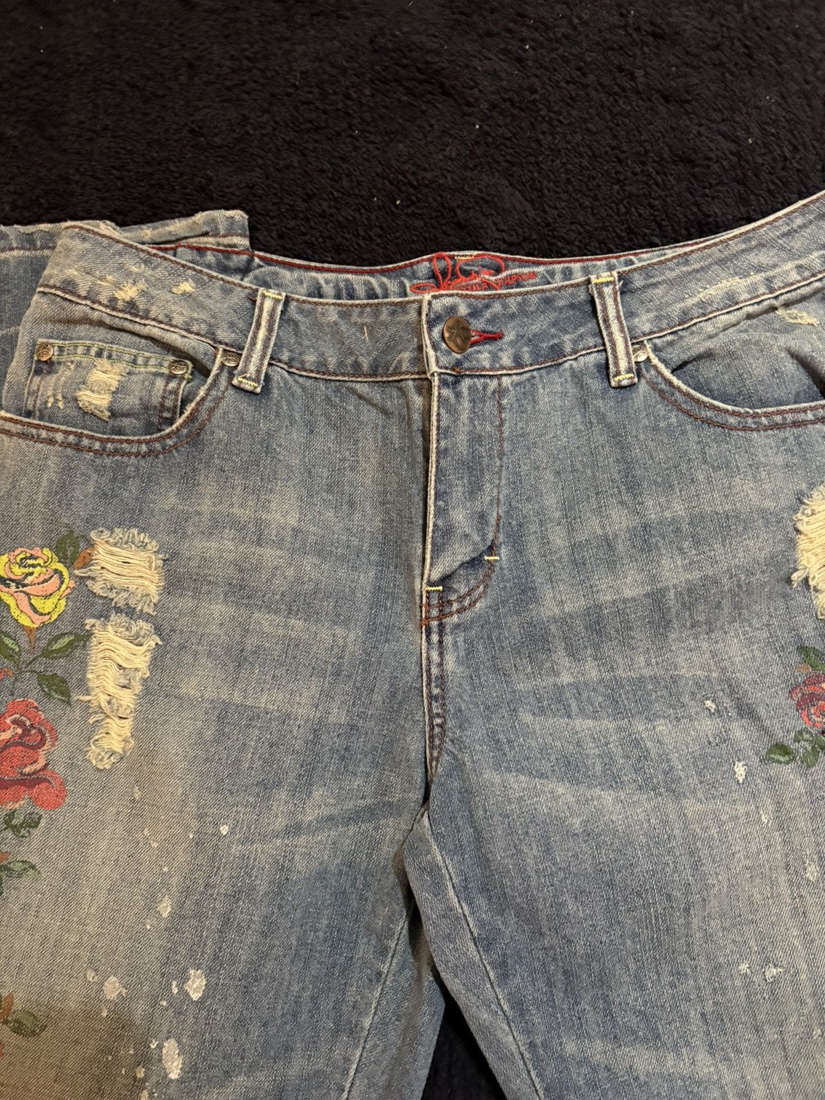 Jessica Simpson Jessica Simpson size 10 distressed denim jeans Size 32" / US 10 / IT 46 - 2 Thumbnail