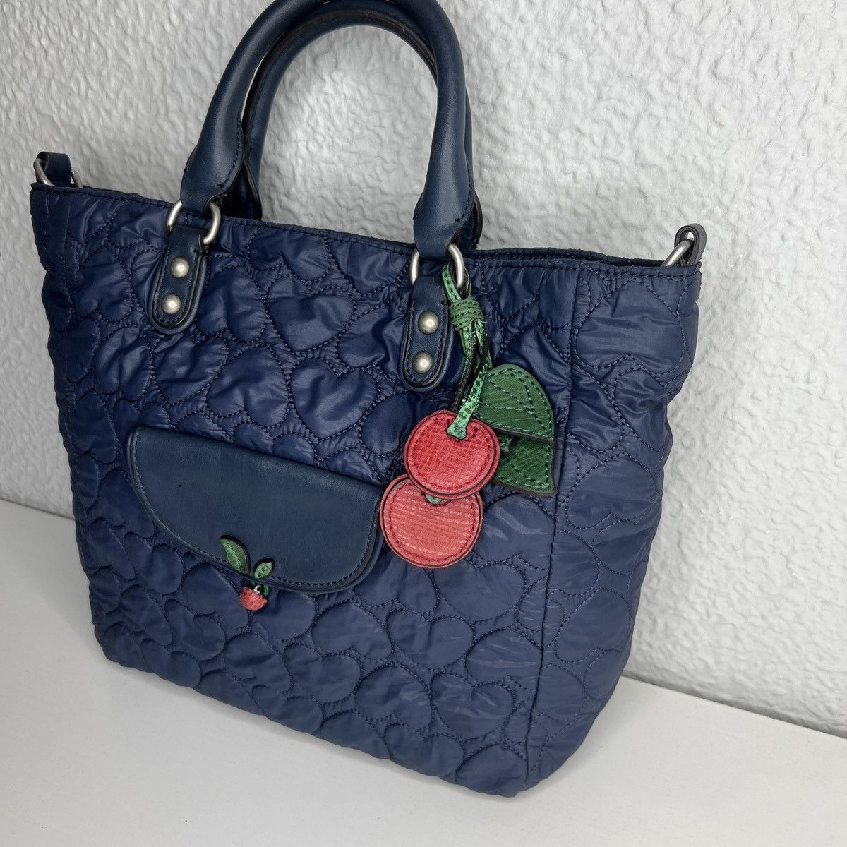 Juicy Couture Juicy Couture Shoulder Handle Tote Bag Quilted Hearts Cherry Size ONE SIZE - 3 Thumbnail