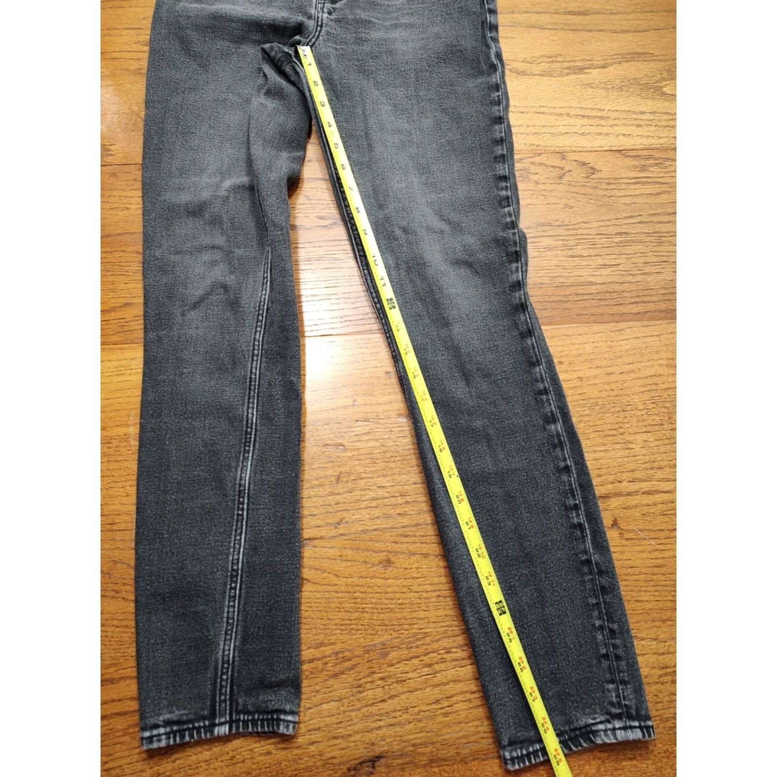 Abercrombie & Fitch Abercrombie & Fitch The Super Skinny High Rise Jeans Black Denim 27 Inseam 29 Inseam Women Regular 5-Pocket Logo Distressed Size 27" / US 4 / IT 40 - 6 Thumbnail