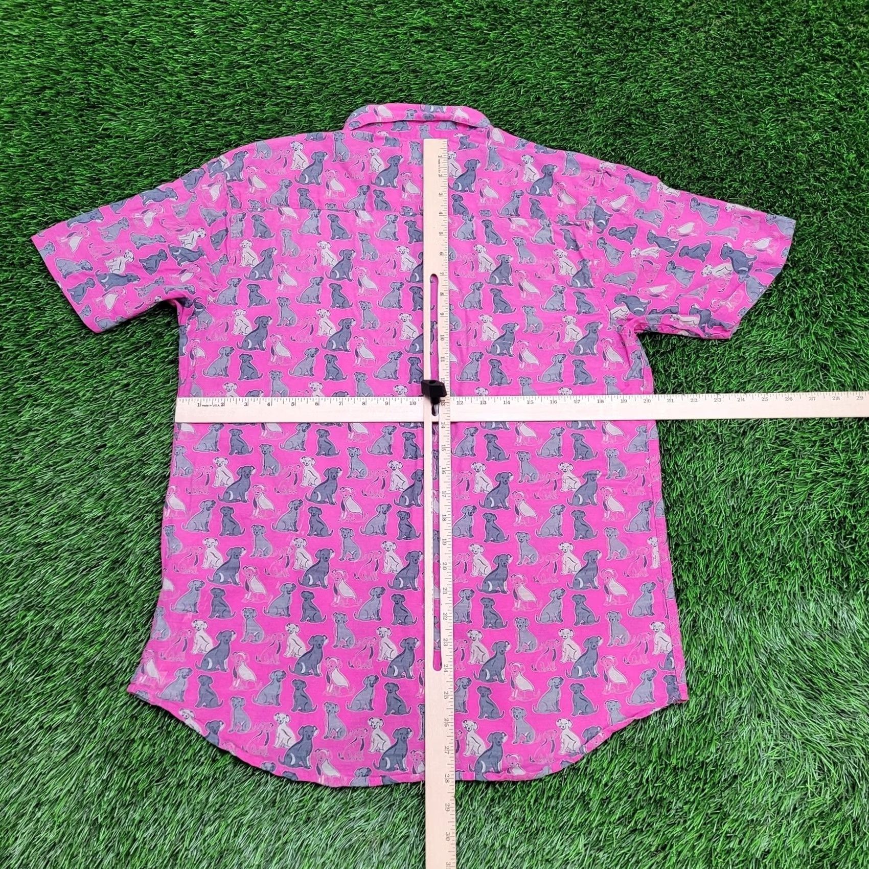 Pinko VINTAGE 90s Dog AOP Button Shirt Medium Pink Mens Shirt 40 in Chest 28 in Long Sleeve Short Sleeve Collared Button Up All Over Print Graphic Print Dog Size US M / EU 48-50 / 2 - 6 Thumbnail