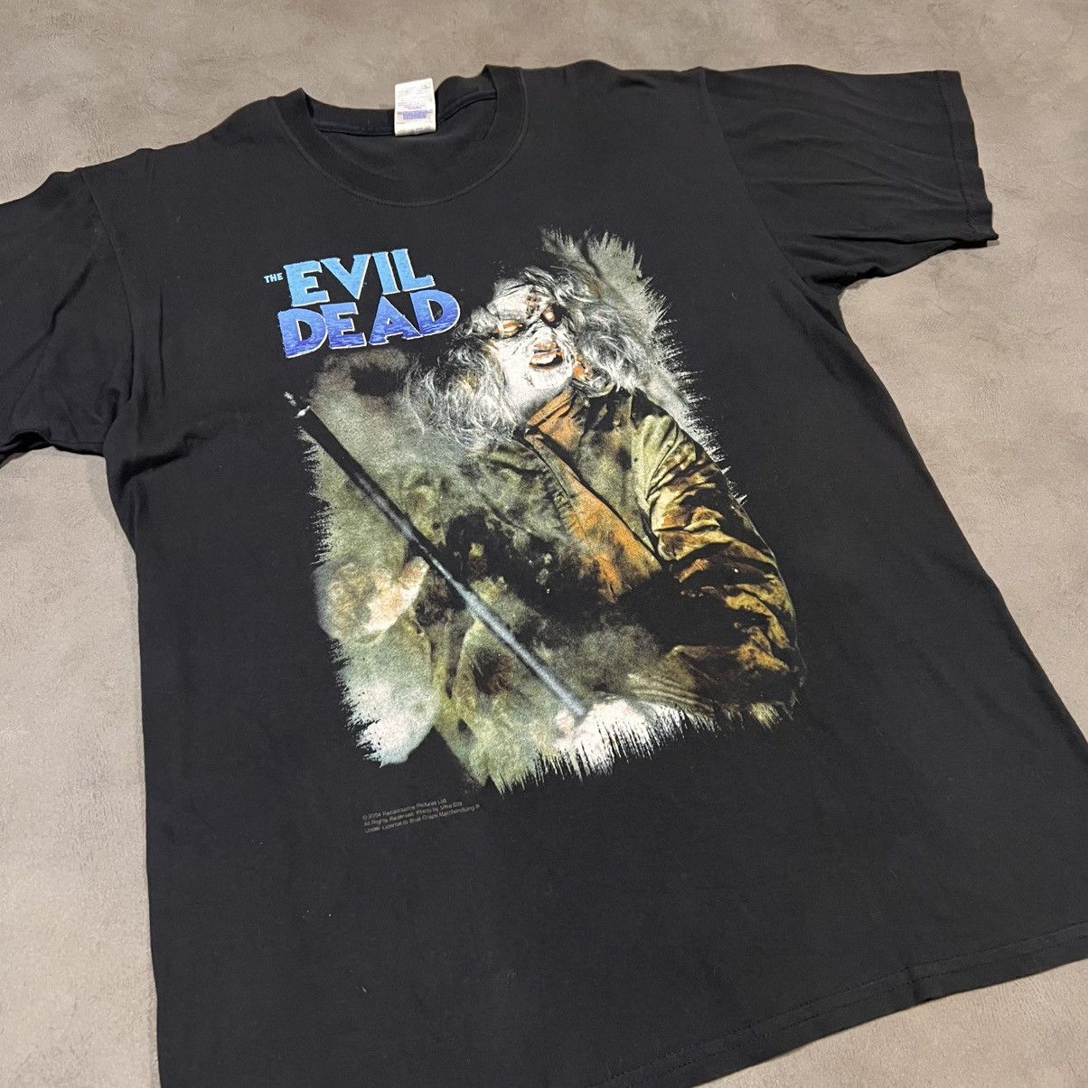 Vintage Vintage The Evil Dead 2004 t-shirt movie Y2K horror movie Size US L / EU 52-54 / 3 - 3 Thumbnail