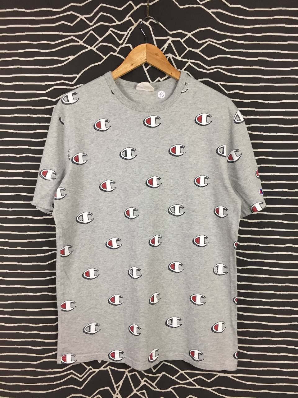 Champion × Vintage Vtg Champion Heritage Athletic Apparel All Over Print Tee Size US L / EU 52-54 / 3 - 2 Thumbnail