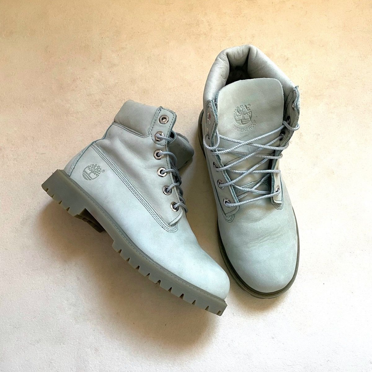 Timberland × Vintage BABY BLUE TIMBERLAND BOOTS Size US 5 / EU 37 - 6 Thumbnail