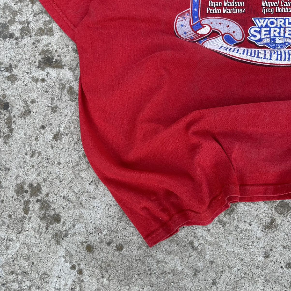 Raised by Champions Vintage Philadelphia Phillies T-shirts Champions 2009 Size US XL / EU 56 / 4 - 10 Thumbnail