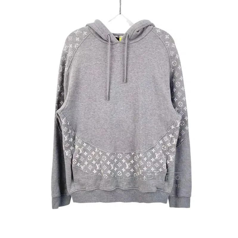 Louis Vuitton Louis Vuitton Gray Cotton Women's Hoodie . Size L / US 10 / IT 46 - 1 Thumbnail