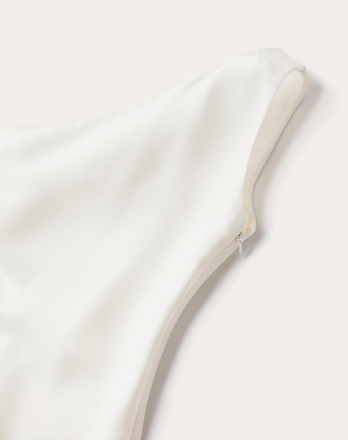 Valentino o1s1wg110525 Cady Couture Midi Dress in White Size L / US 10 / IT 46 - 7 Thumbnail