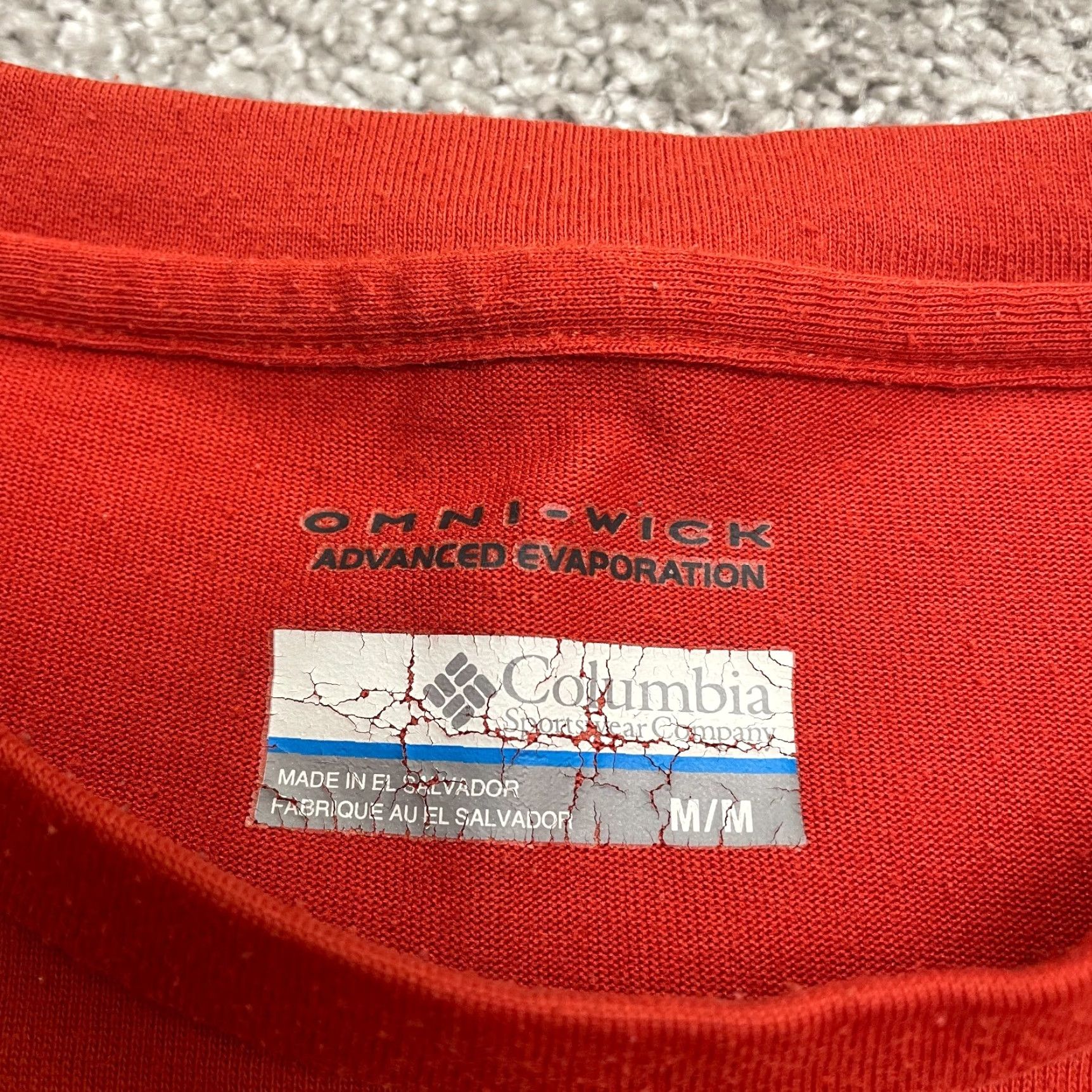 Vintage Columbia Omni Wick Tee Shirt Mens Medium Red Long Sleeve Crew Neck Outdoor Top Size US M / EU 48-50 / 2 - 5 Thumbnail
