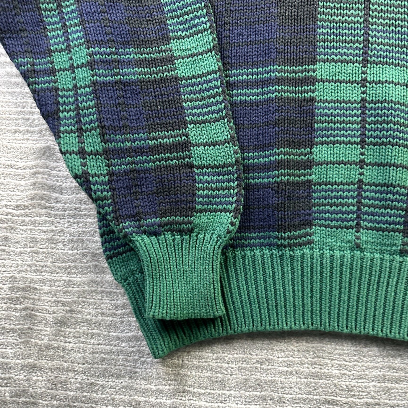 Nautica VINTAGE Nautica Sweater Mens Green Tartan Plaid Wool Knit Pullover 90s Preppy All Seasons Heavyweight Size M Size US M / EU 48-50 / 2 - 3 Thumbnail