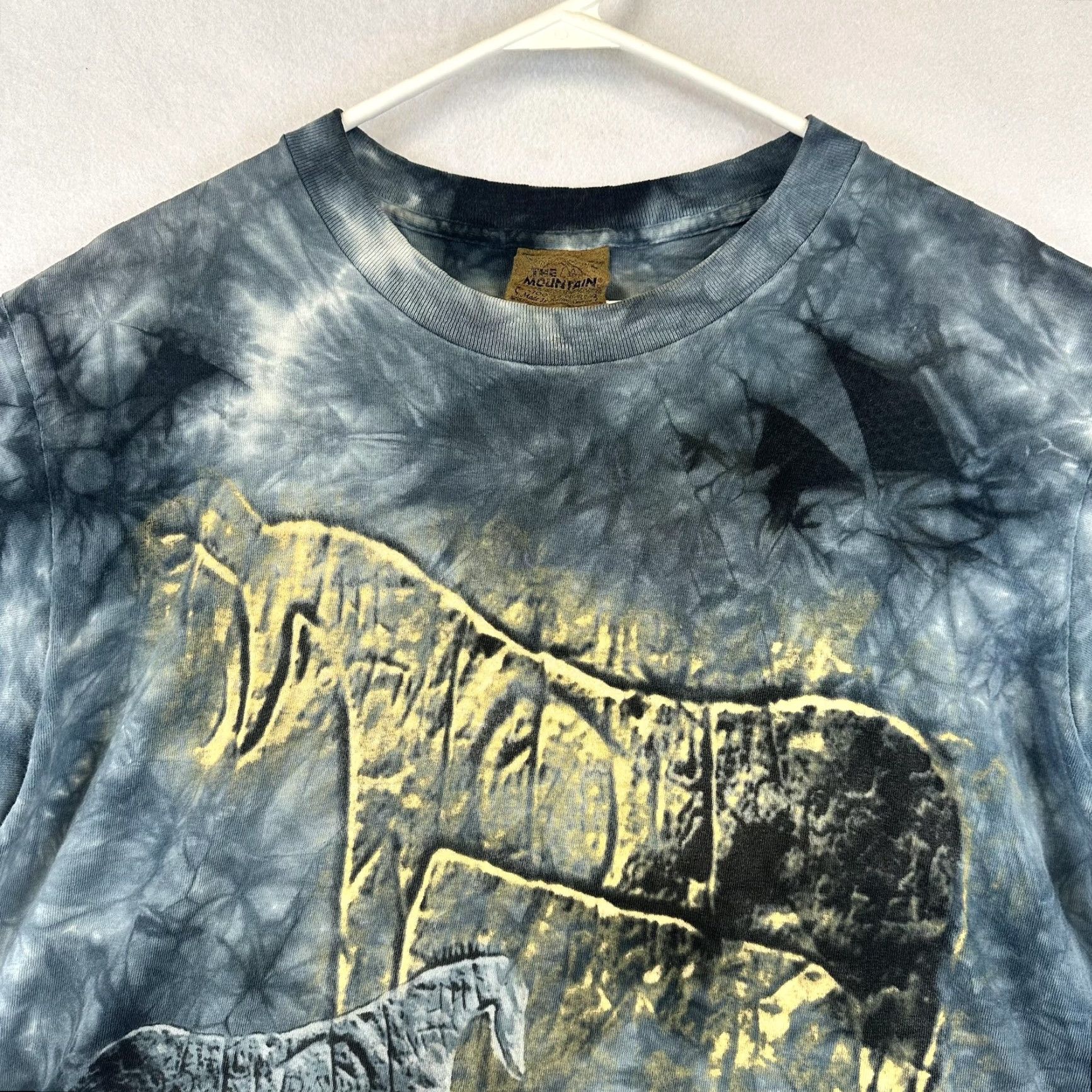 The Mountain The Mountain Shirt Mens Large Blue Gray Tie Dye Horse Graphic Native Art Tee Size US L / EU 52-54 / 3 - 4 Thumbnail
