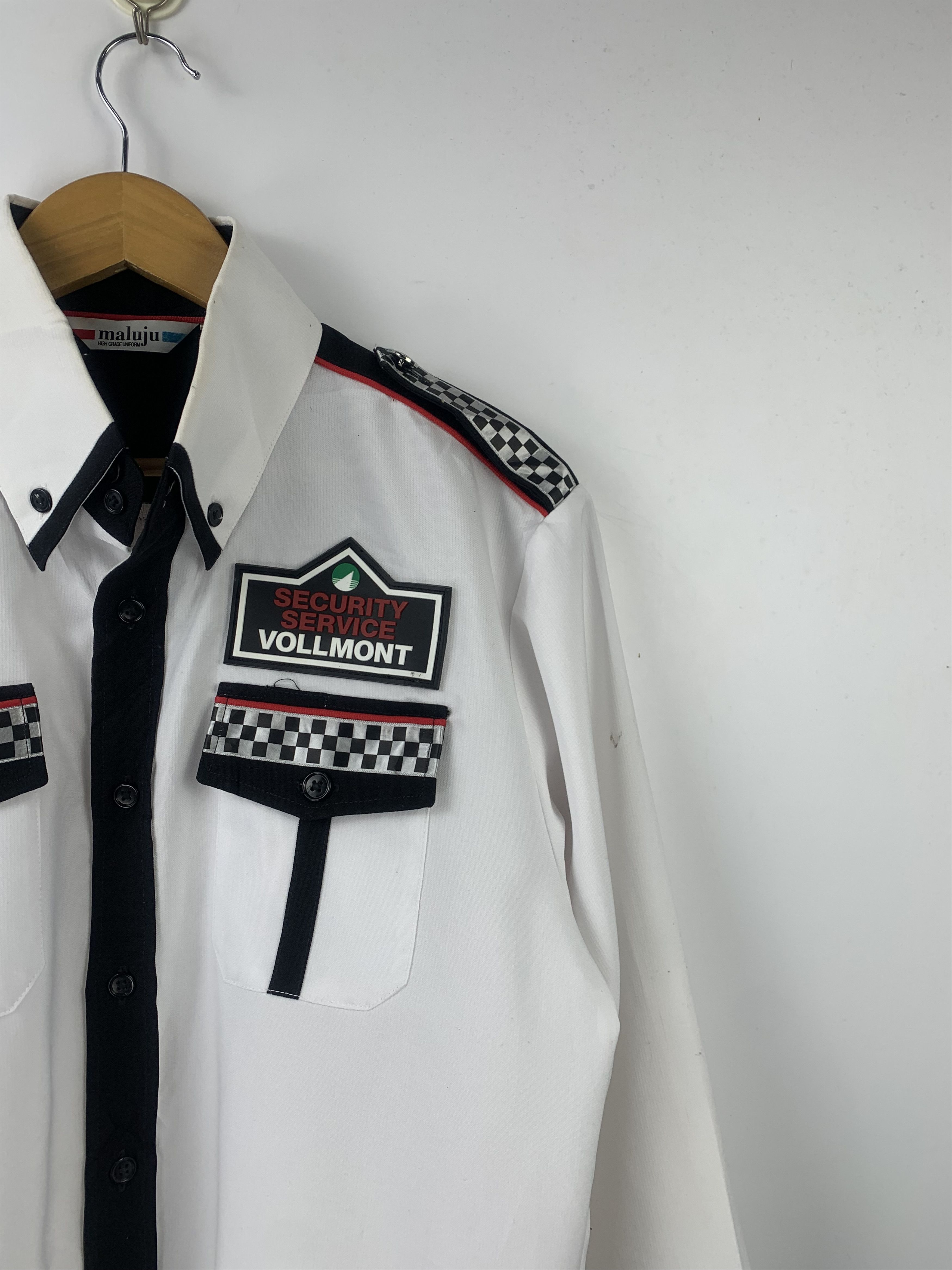 Japanese Brand Vintage Vollmont Japanese Brand Security Jacket J1542 Size US M / EU 48-50 / 2 - 5 Thumbnail