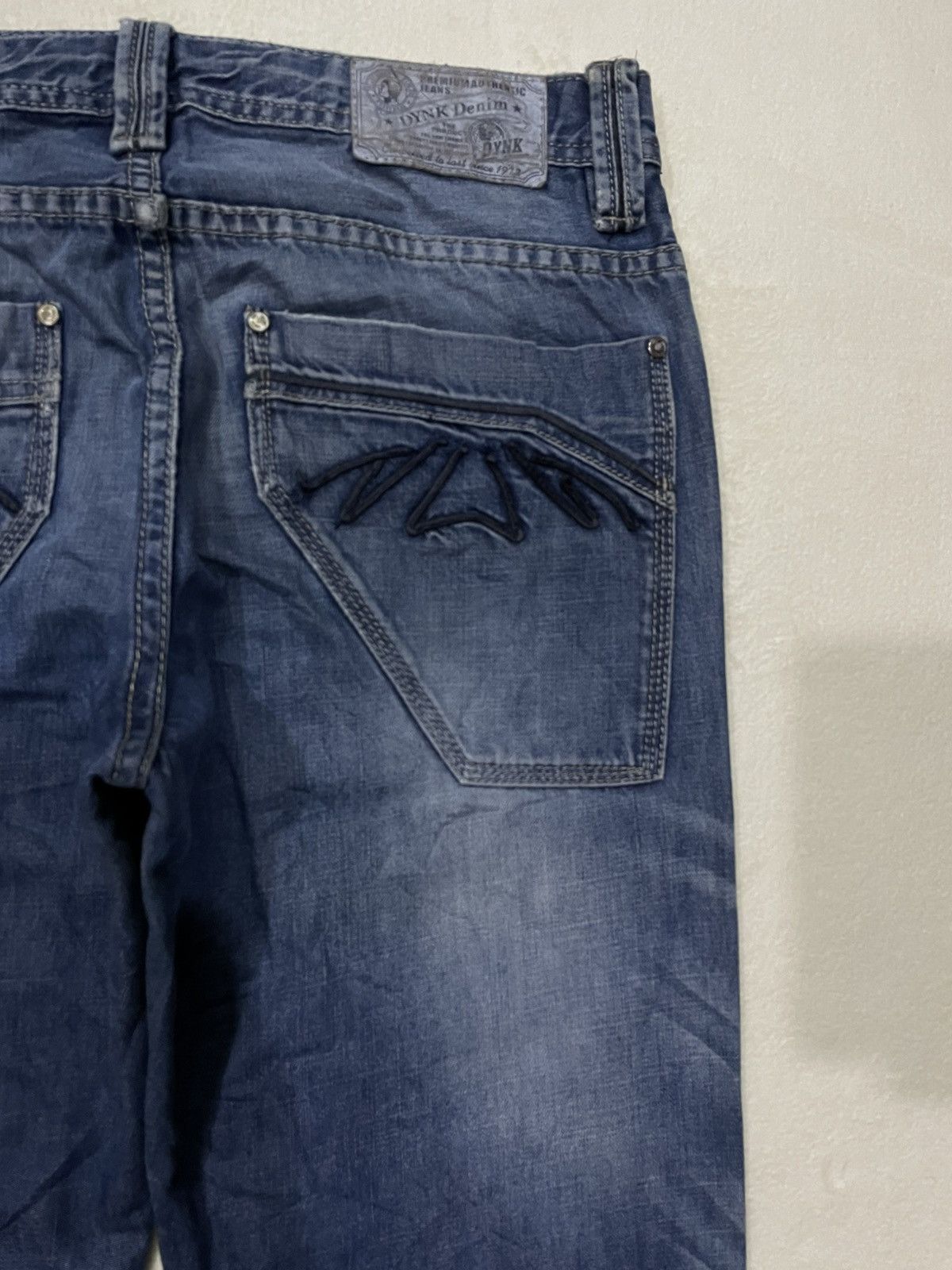 Japanese Brand Vintage DYNK Denim Straight Cut Mudwash Faded Jeans Size US 31 - 12 Thumbnail