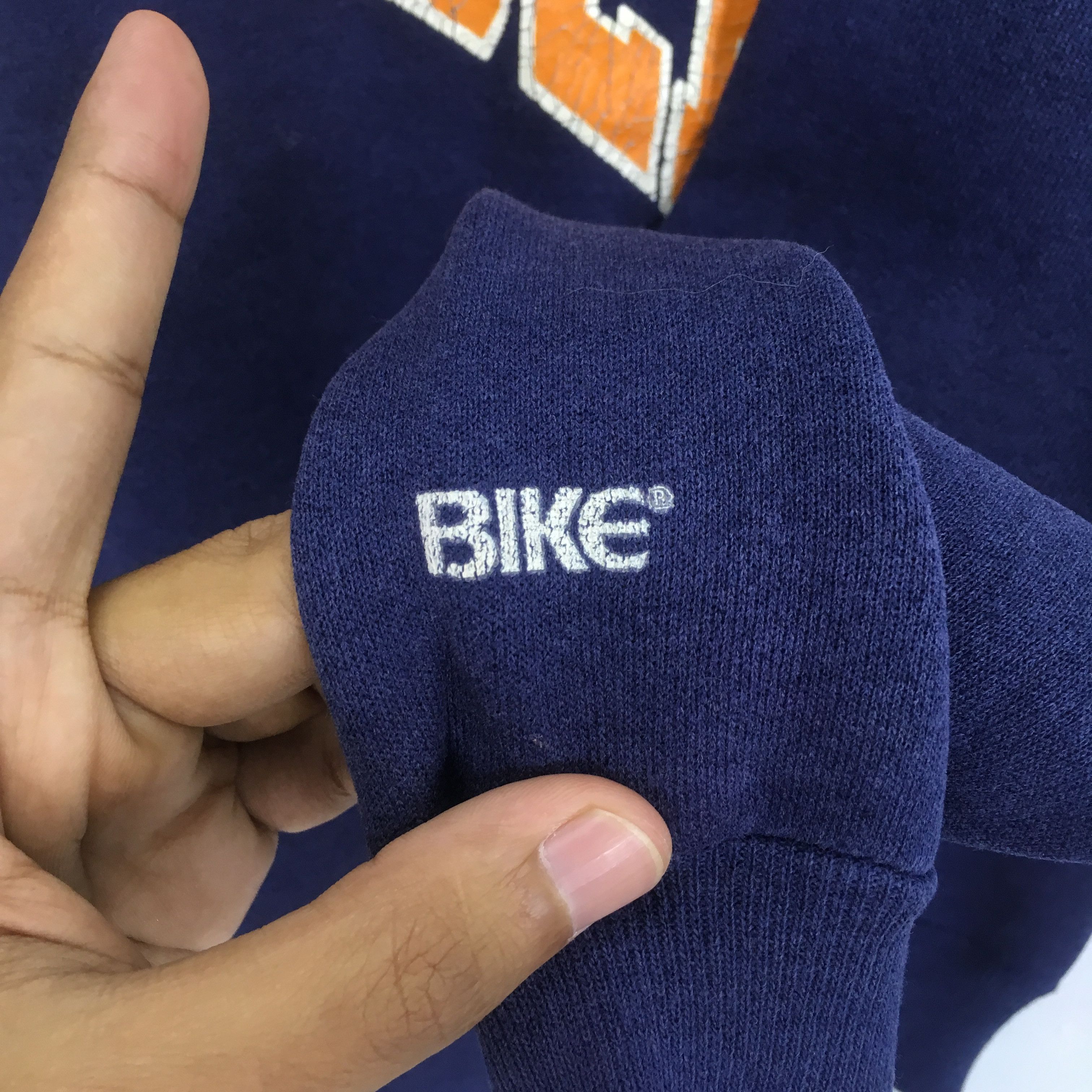 Japanese Brand Vintage 90's University Of Tennessee Blue Sweatshirt - 589 Size US M / EU 48-50 / 2 - 7 Thumbnail