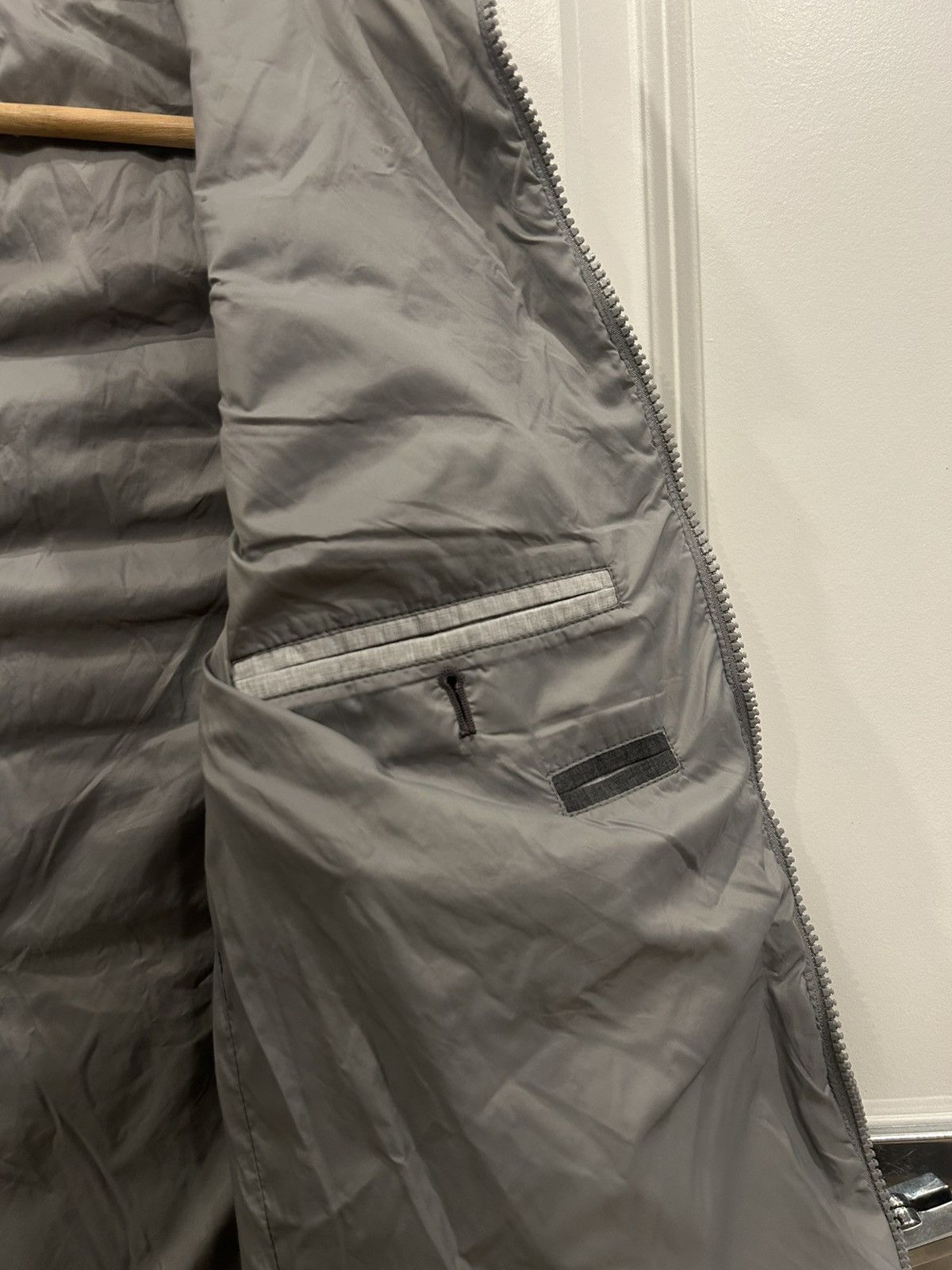 Brunello Cucinelli Brunello Cucinello Nylon Zip up Puffer Vest Size Medium NWOT Size US M / EU 48-50 / 2 - 4 Thumbnail