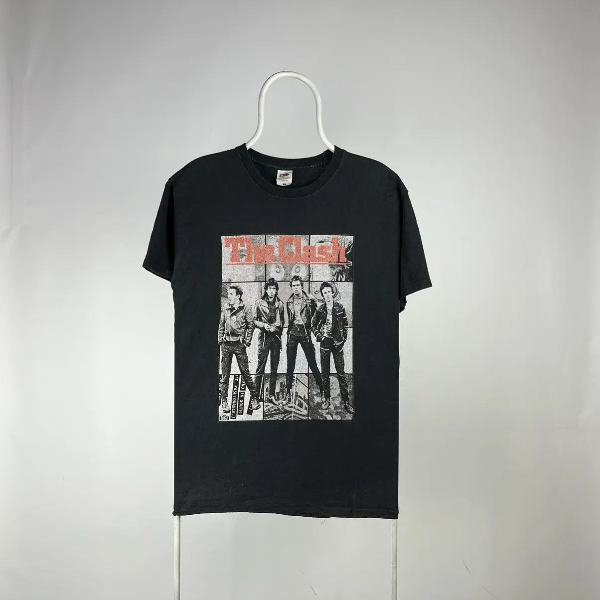 Band Tees The Clash Tshirt rock band tee size Large Size US L / EU 52-54 / 3 - 1 Thumbnail