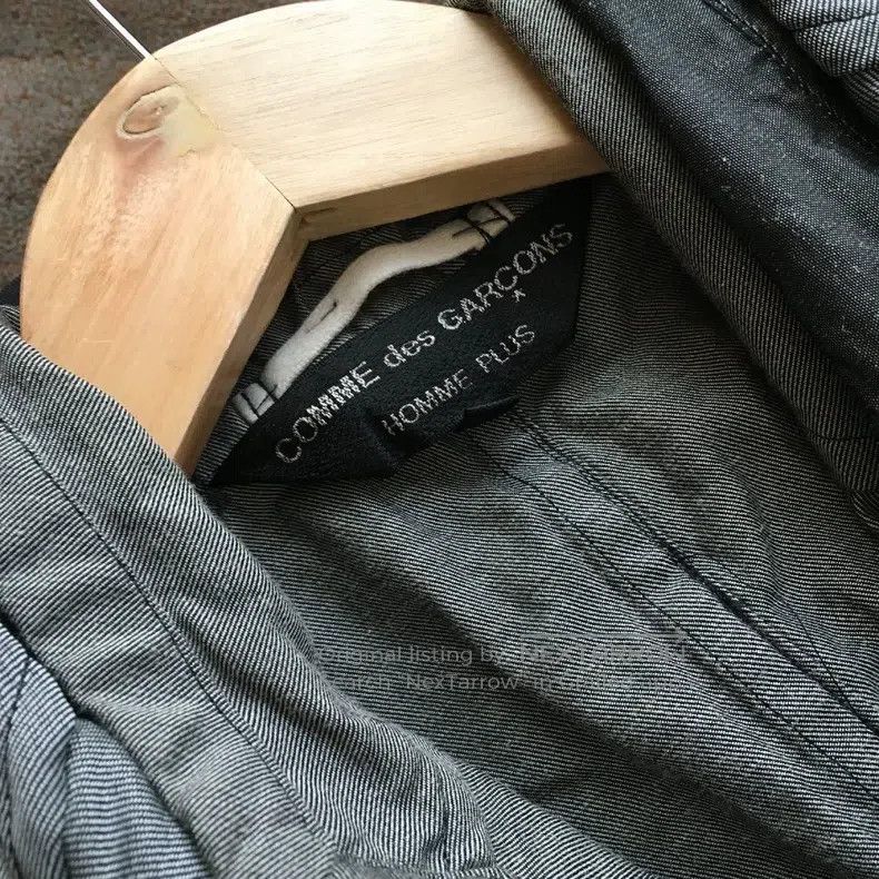 Comme des Garcons Comme Des Garcons Irregular Structure Blazer Size US XS / EU 42 / 0 - 5 Thumbnail