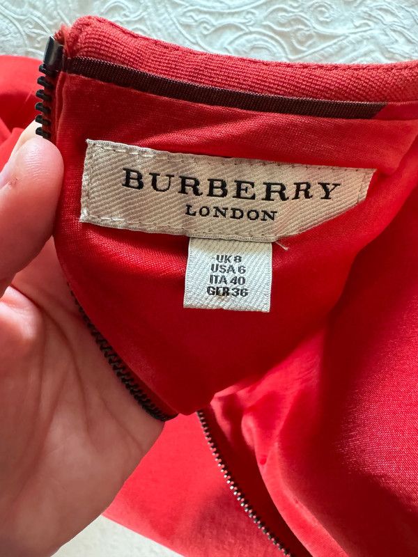 Burberry Stunning Red Burberry Power Dress Size L / US 10 / IT 46 - 3 Thumbnail