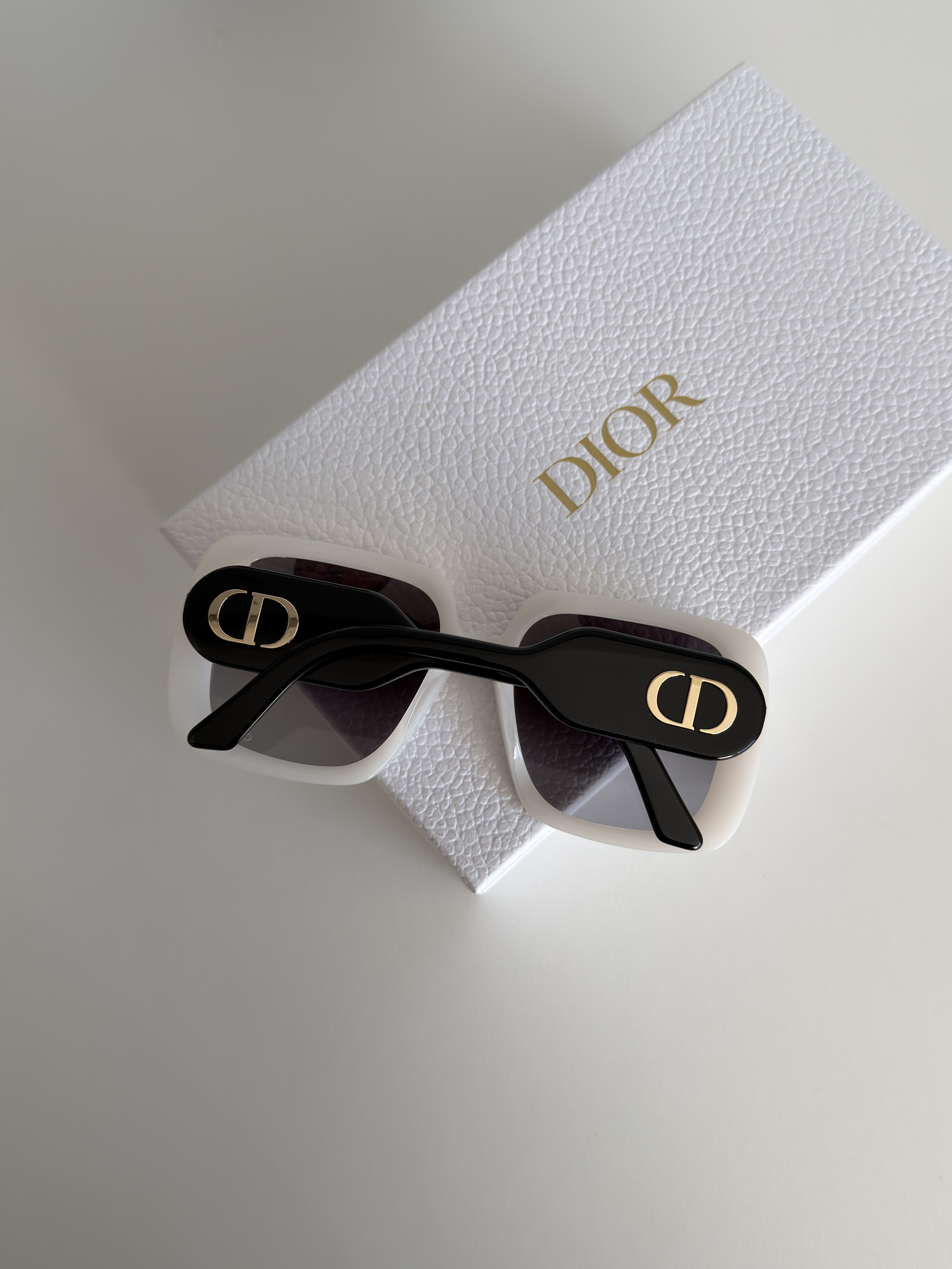 Dior Dior Bobby Sunglasses Size ONE SIZE - 4 Thumbnail