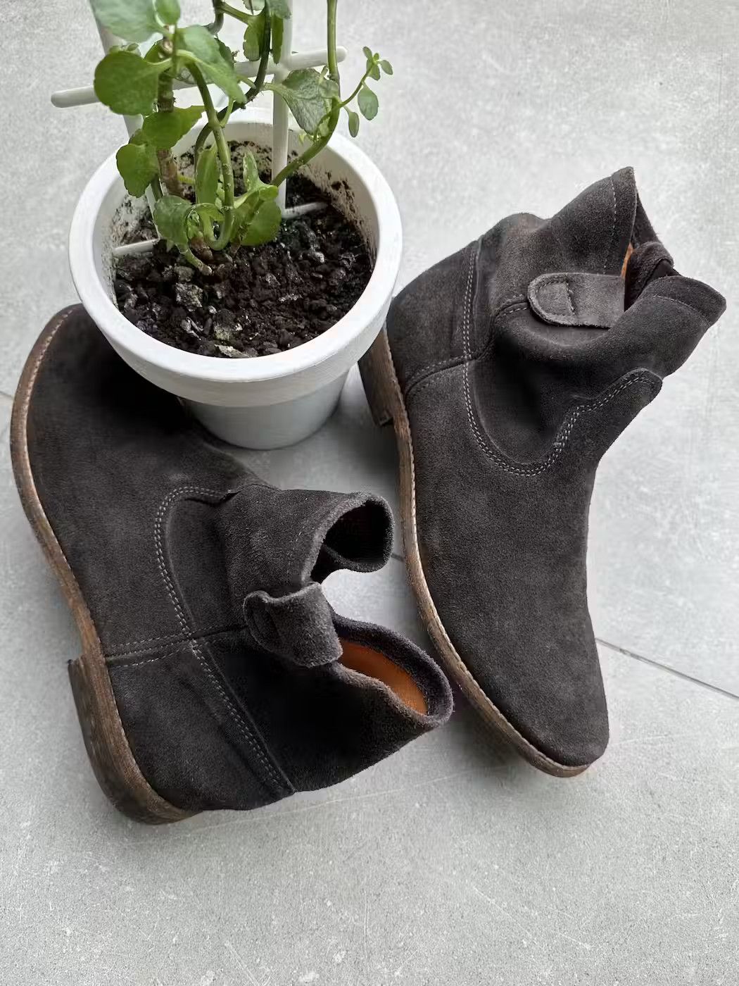 image of Avant Garde x Chelsea Boots Isabel Marant & H&m Suede Leather Boots in Grey, Women's (Size 9)