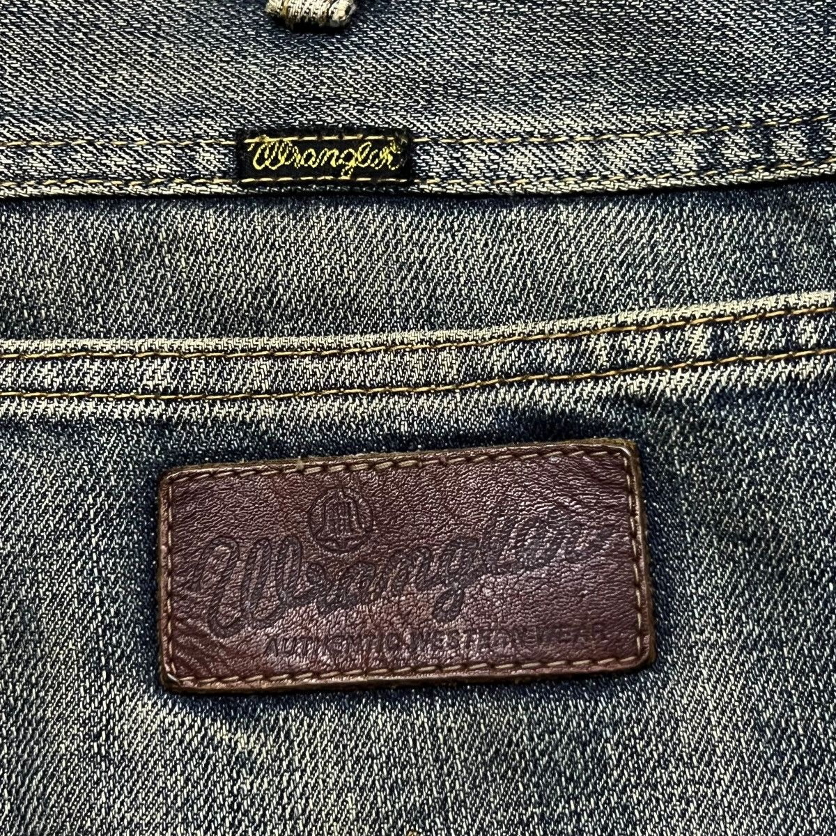 Wrangler Vintage Wrangler Japan (NIP) Denim- Faded Mud Wash Jeans W34 Size US 34 / EU 50 - 12 Thumbnail