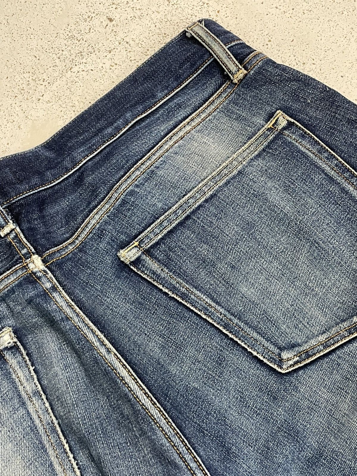 Japanese Brand Uniqlo Nigo Selvedge Mud Workaholic Denim SelfRepair Size US 37 - 15 Thumbnail