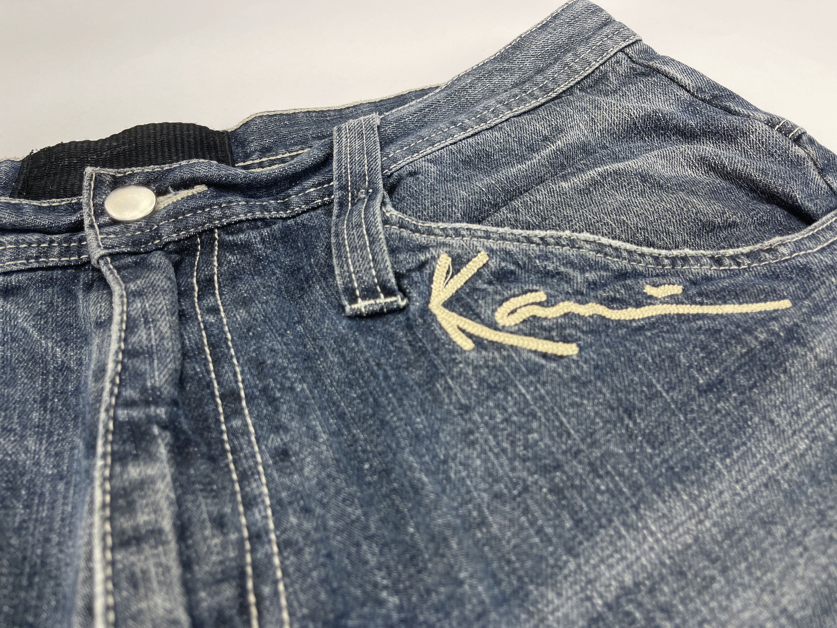 Karl Kani KARL KANI shorts, vintage hip hop baggy jeans, 90s size W 36 Size US 36 / EU 52 - 10 Thumbnail