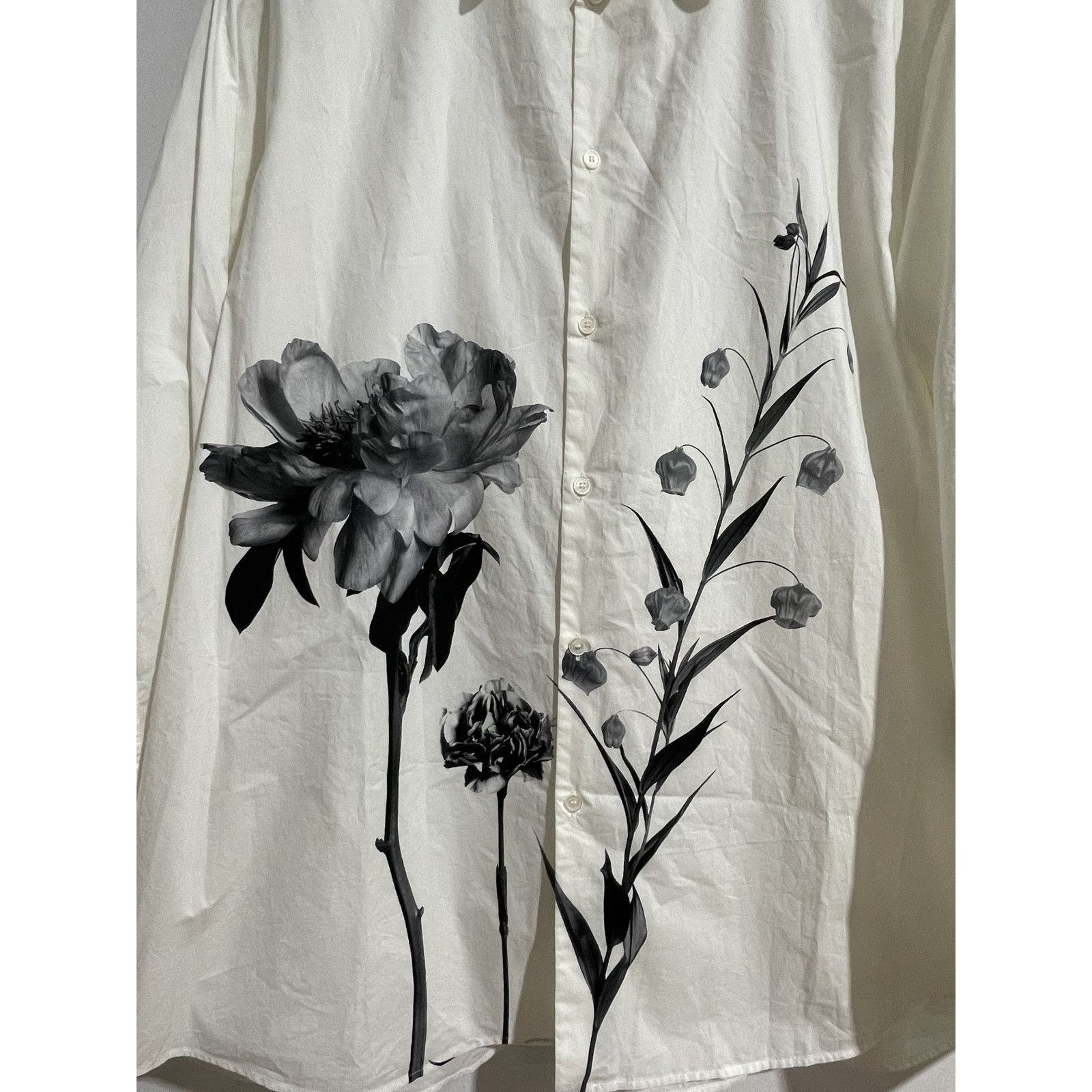 Valentino VALENTINO FLORAL PRINT BUTTON UP SIZE 44 (US XXL) Size US XXL / EU 58 / 5 - 6 Thumbnail