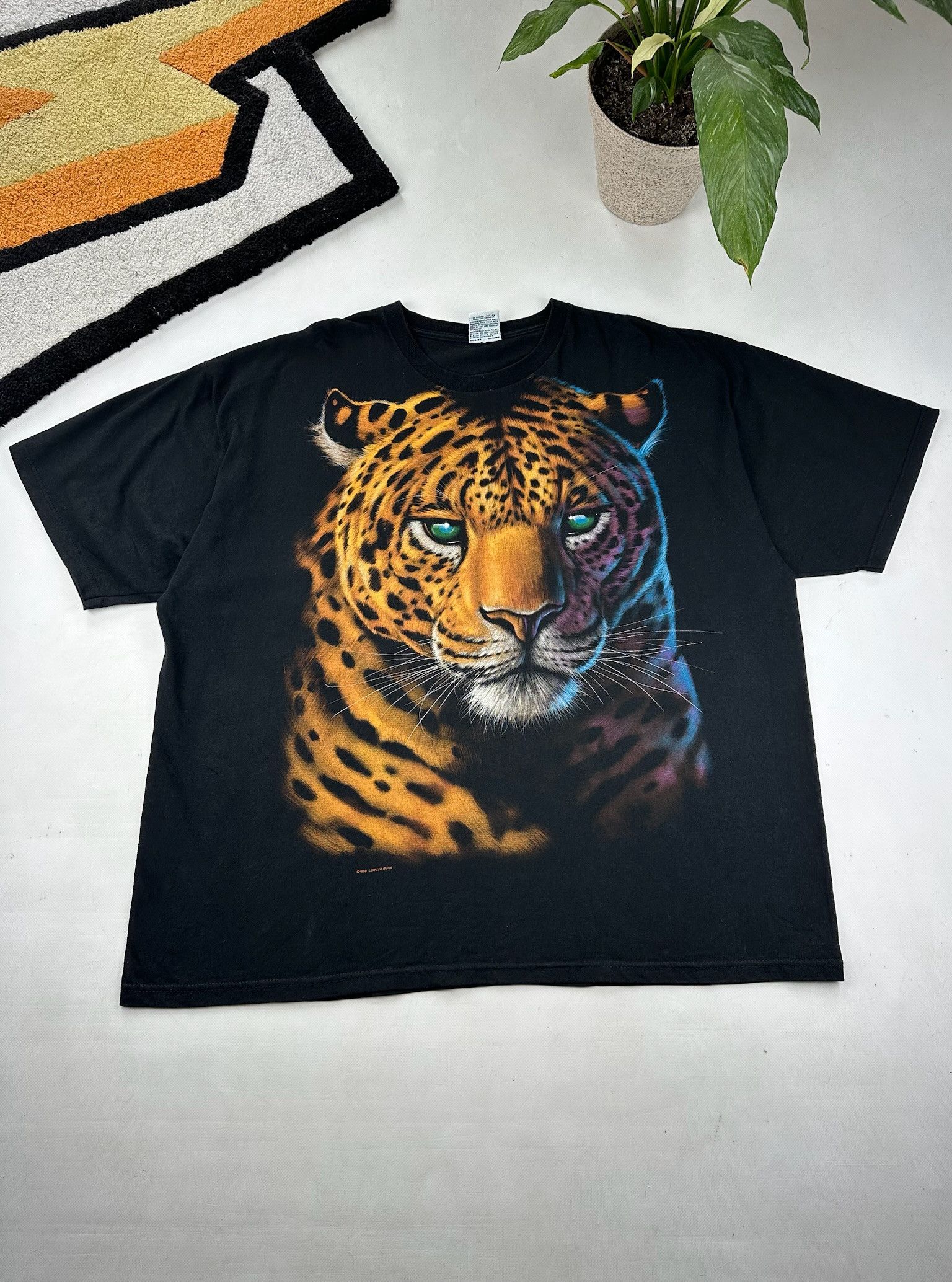 Liquid Blue × Vintage Vintage 90s Liquid Blue Tiger Print Tee Size US XXL / EU 58 / 5 - 1 Thumbnail