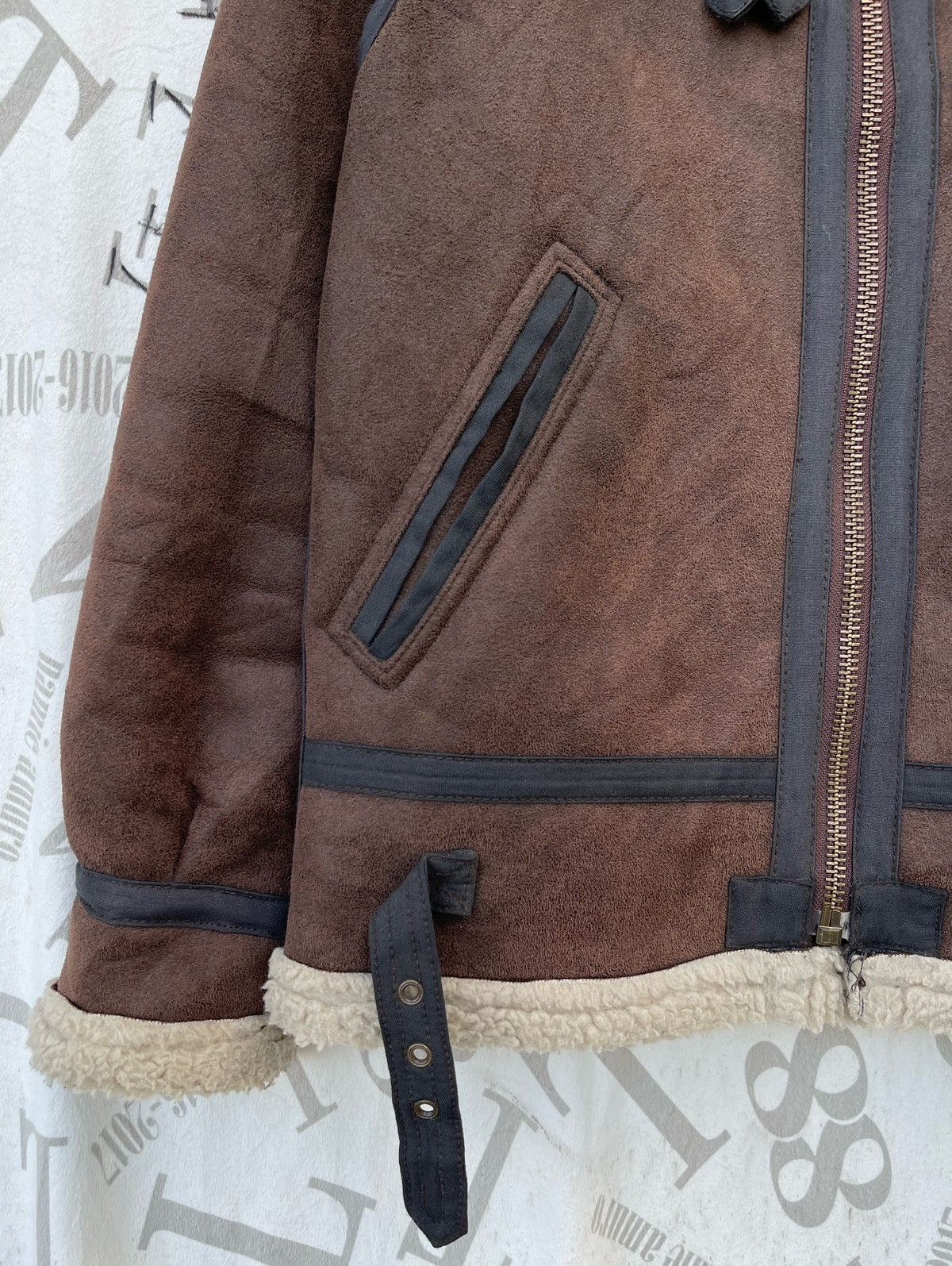 Alpha Industries 🔥ALPHA INDUSTRIES B-3 SHERPA MOD BOMBER JACKET Size US M / EU 48-50 / 2 - 8 Thumbnail