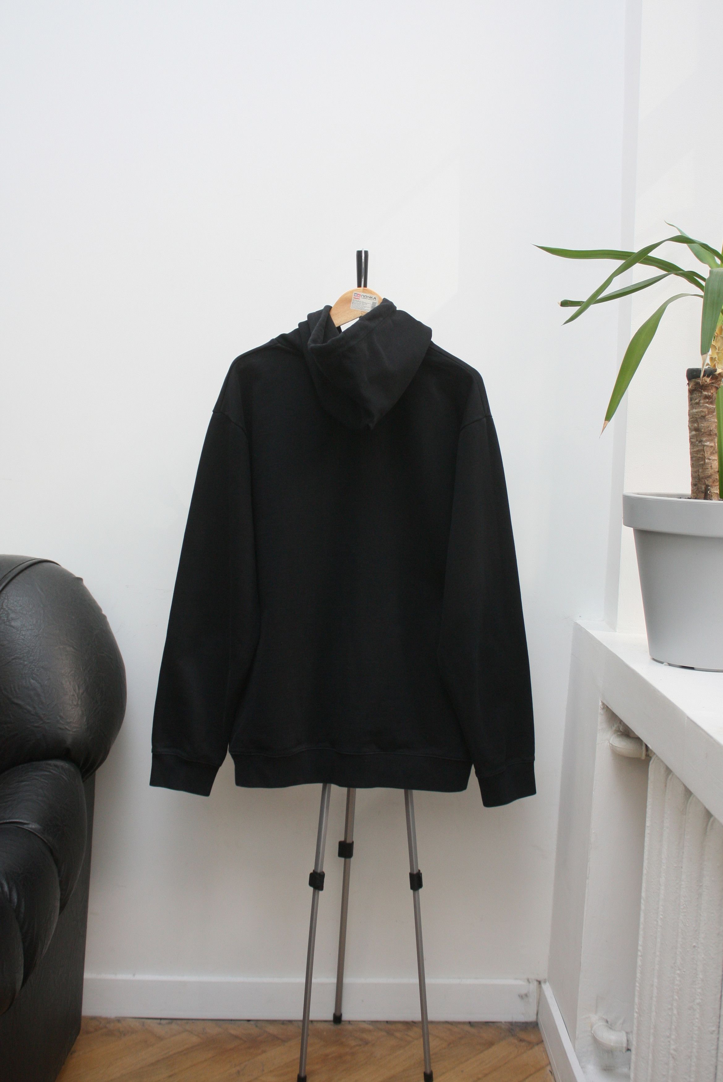 MCQ Alexander McQueen Black MCQ Hoodie Size US XL / EU 56 / 4 - 3 Thumbnail