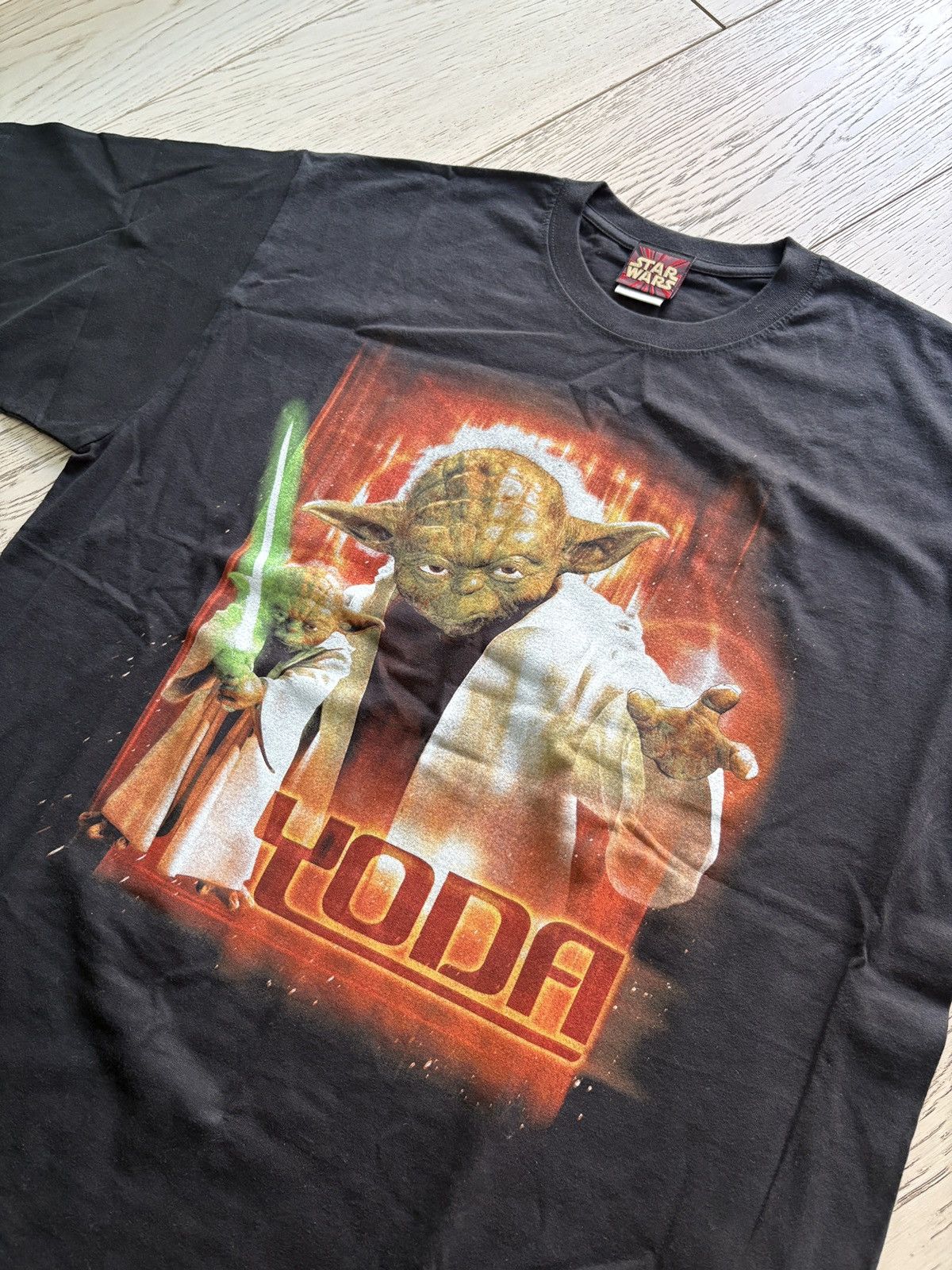 Star Wars Vintage 2000s Star Wars Yoda Graphic Tee (Jerzees Tag) Size US XL / EU 56 / 4 - 2 Thumbnail