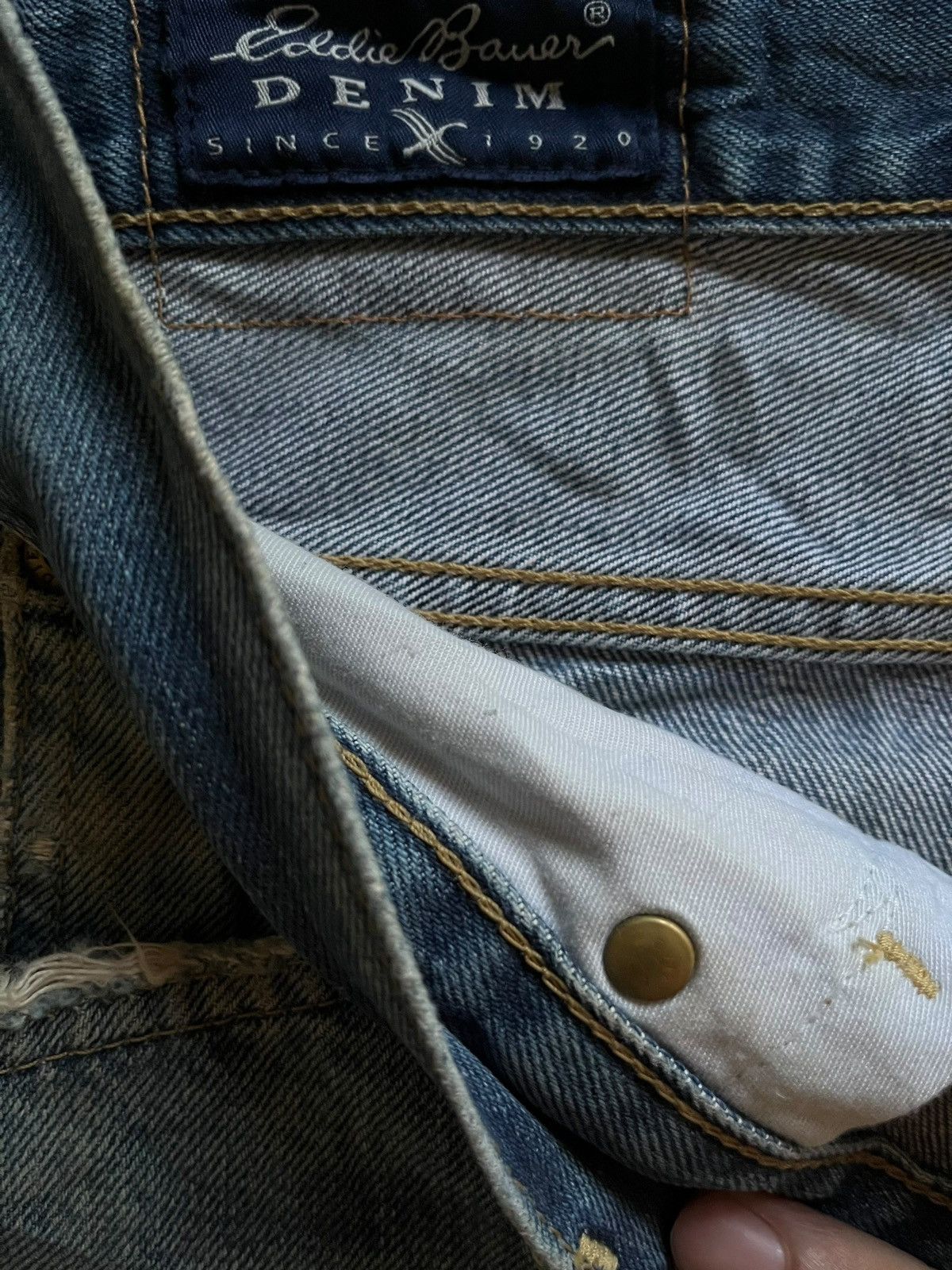 Japanese Brand Vintage Japanese Brand Mud Wash Distressed Baggy Jeans Size US 34 / EU 50 - 9 Thumbnail