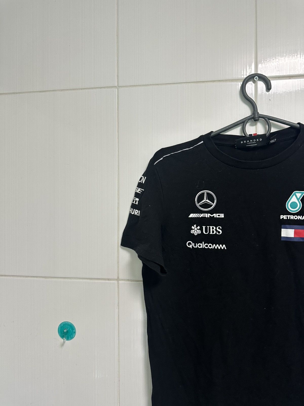 Hugo Boss × Mercedes-Benz Mens Vintage Hugo Boss Mercedes AMG petronas T-shirt 164 Size US S / EU 44-46 / 1 - 2 Thumbnail
