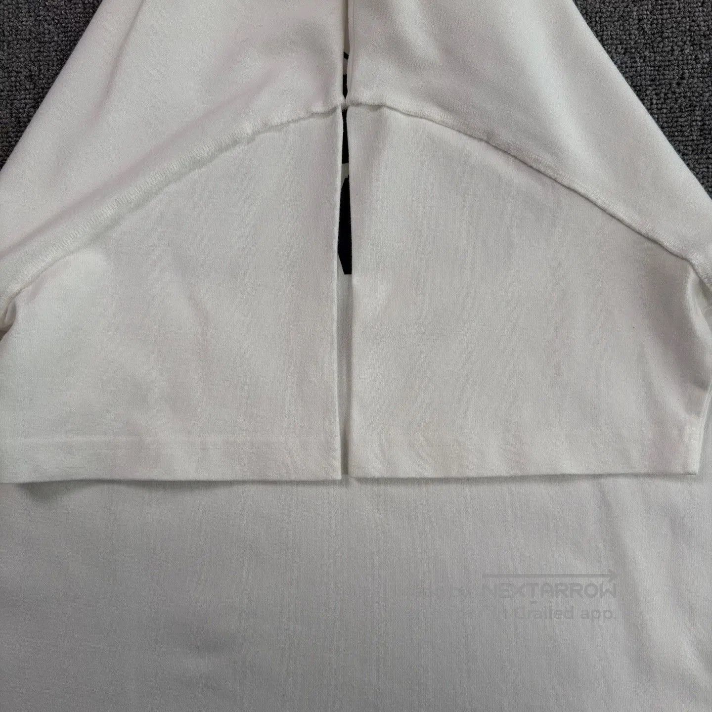 Louis Vuitton LV Snow Mountain Big Logo White Tee. Size US L / EU 52-54 / 3 - 6 Thumbnail