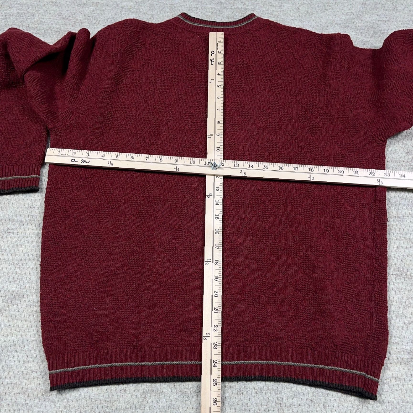 Haggar VINTAGE Haggar Sweater Men M Red Embroidered Logo Golf V-Neck Heavyweight Pullover 90s Classic Knit Apparel Size US M / EU 48-50 / 2 - 7 Thumbnail