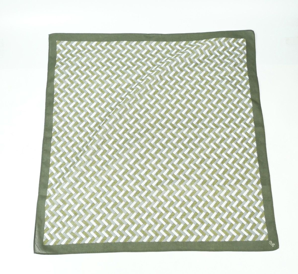 Japanese Brand Vintage Japanese Handkerchief Size ONE SIZE - 1 Thumbnail