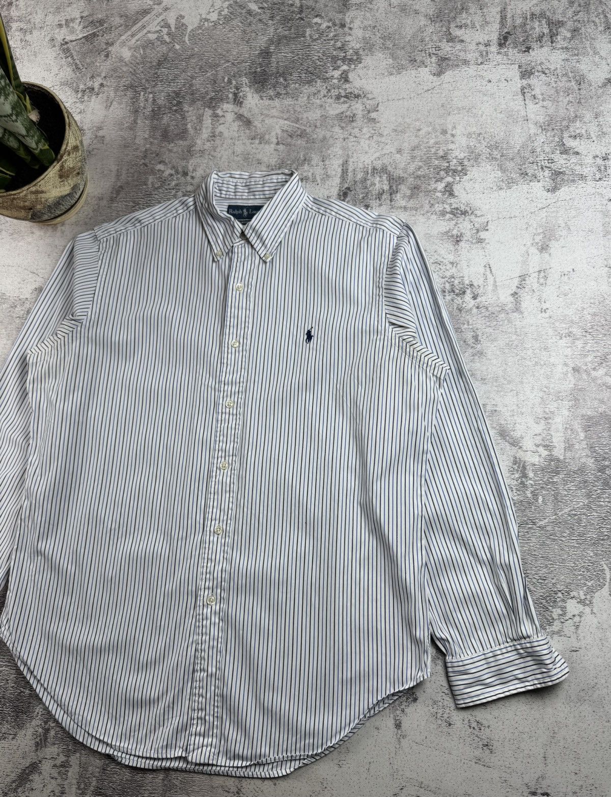 Polo Ralph Lauren Polo Ralph Lauren 16 34/35 Size White Button Striped Classic LongSleeve Shirt Size US M / EU 48-50 / 2 - 3 Thumbnail